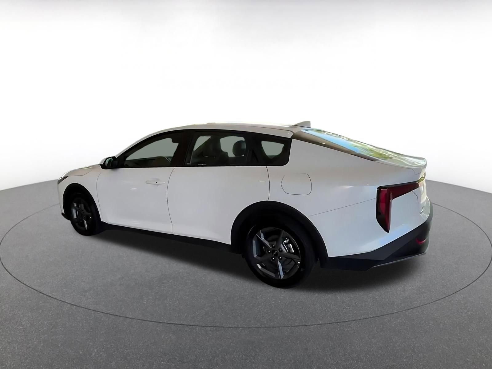 Thumbnail: 2025 Kia K4 - 9