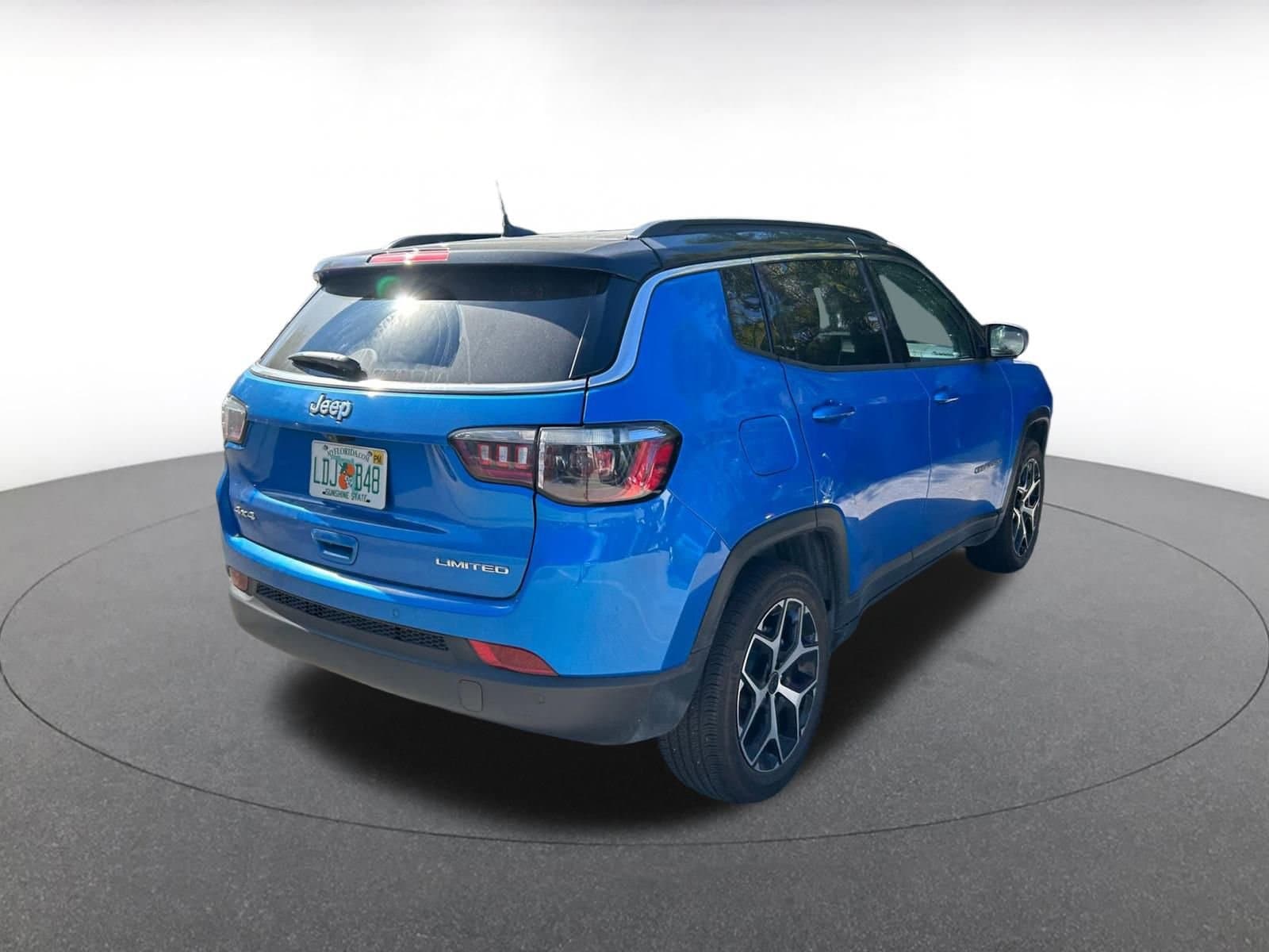 Thumbnail: 2025 Jeep Compass - 7