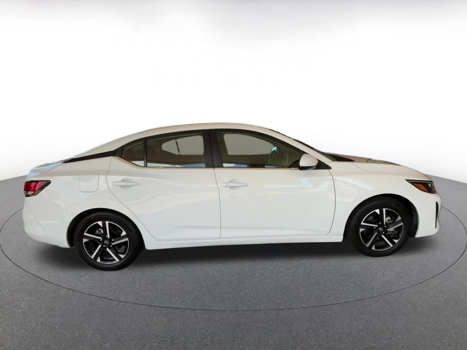 Thumbnail: 2025 Nissan Sentra - 15