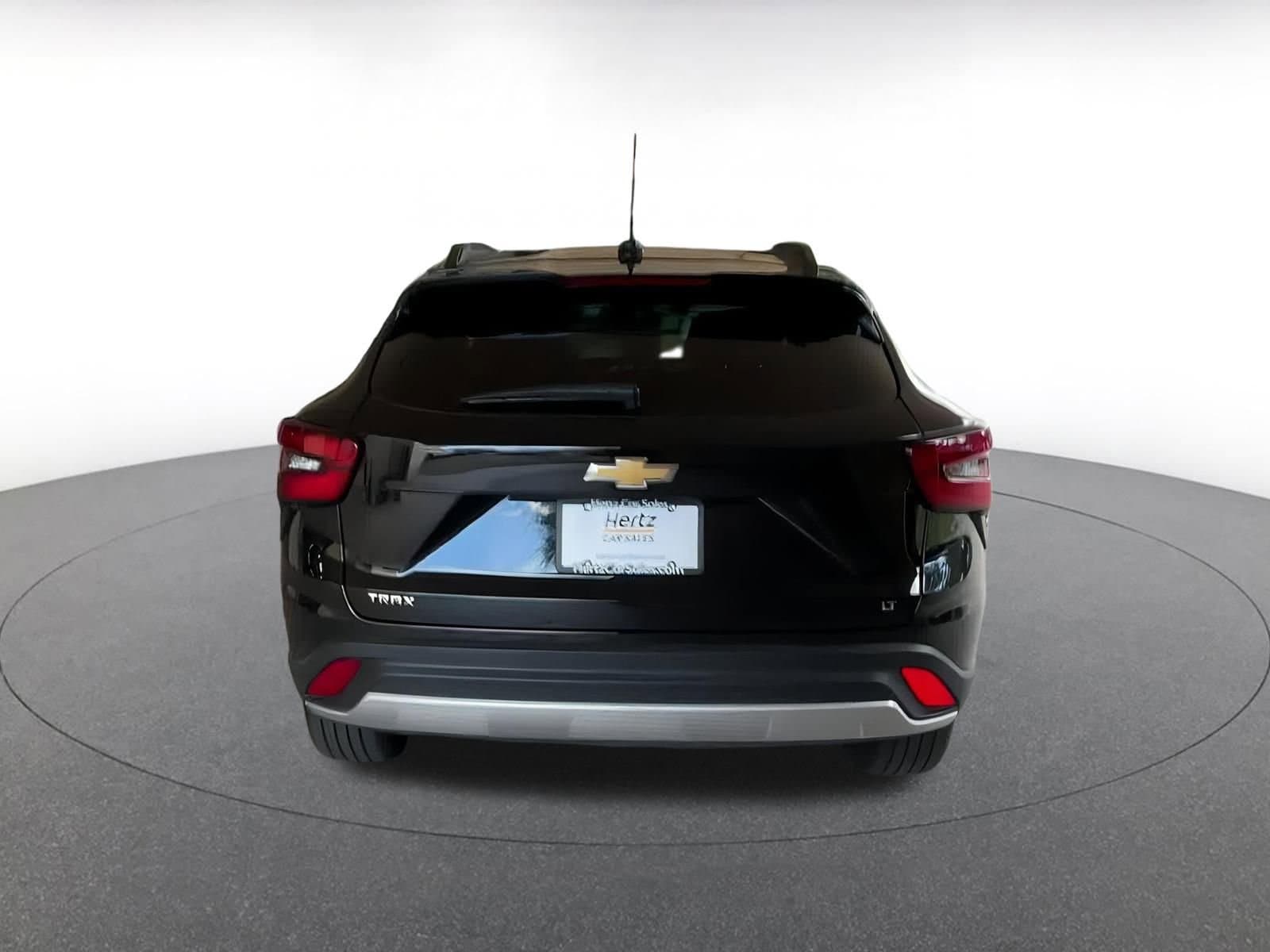 Thumbnail: 2025 Chevrolet Trax - 12