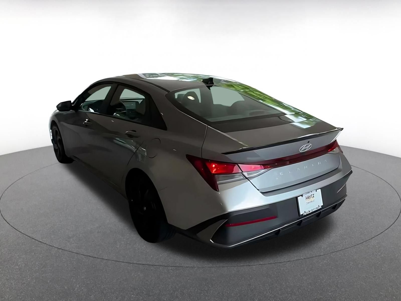 Thumbnail: 2026 Hyundai Elantra - 10