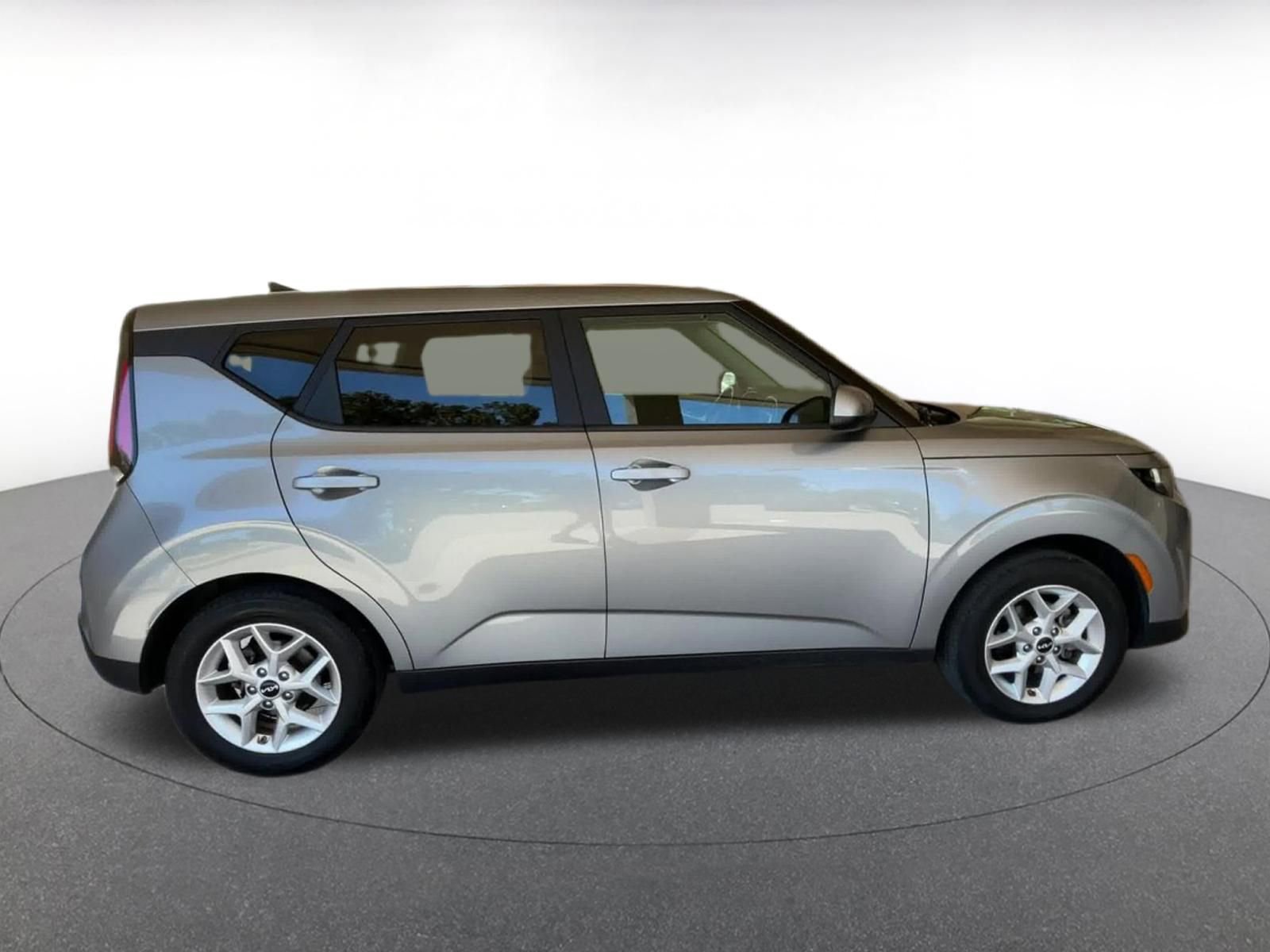 Thumbnail: 2025 Kia Soul - 16