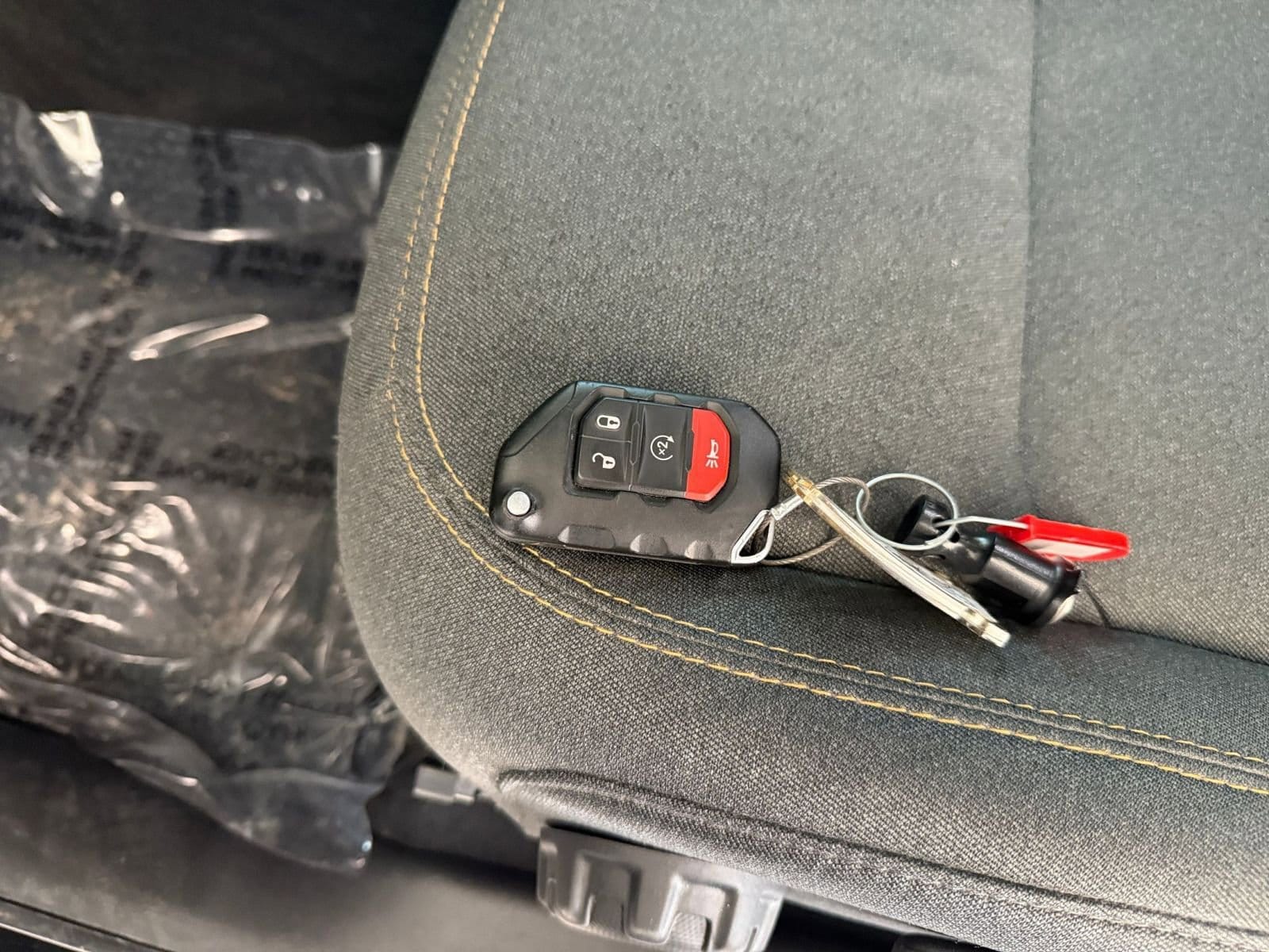 Thumbnail: 2025 Jeep Wrangler - 18