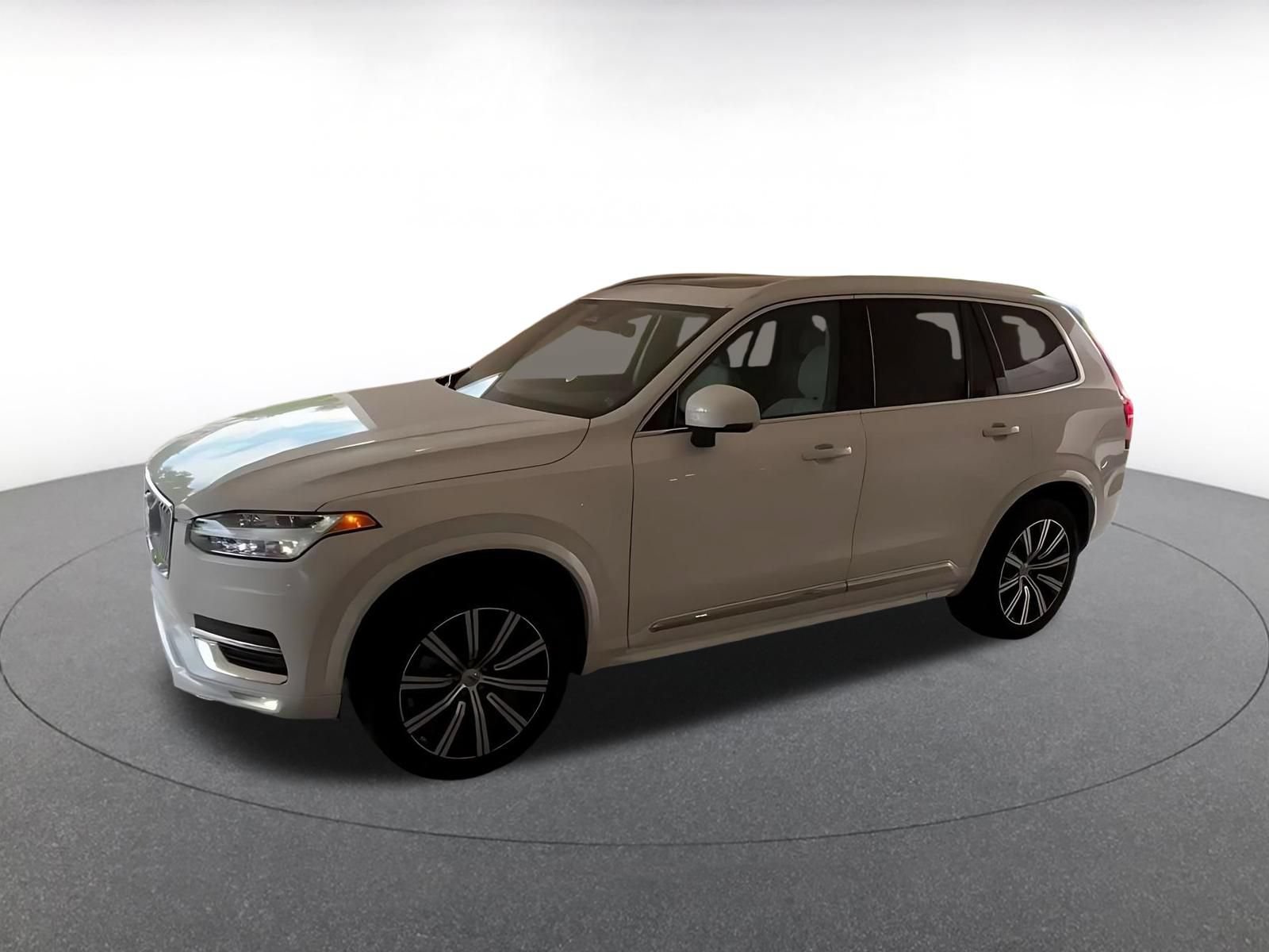 Thumbnail: 2025 Volvo XC90 - 8