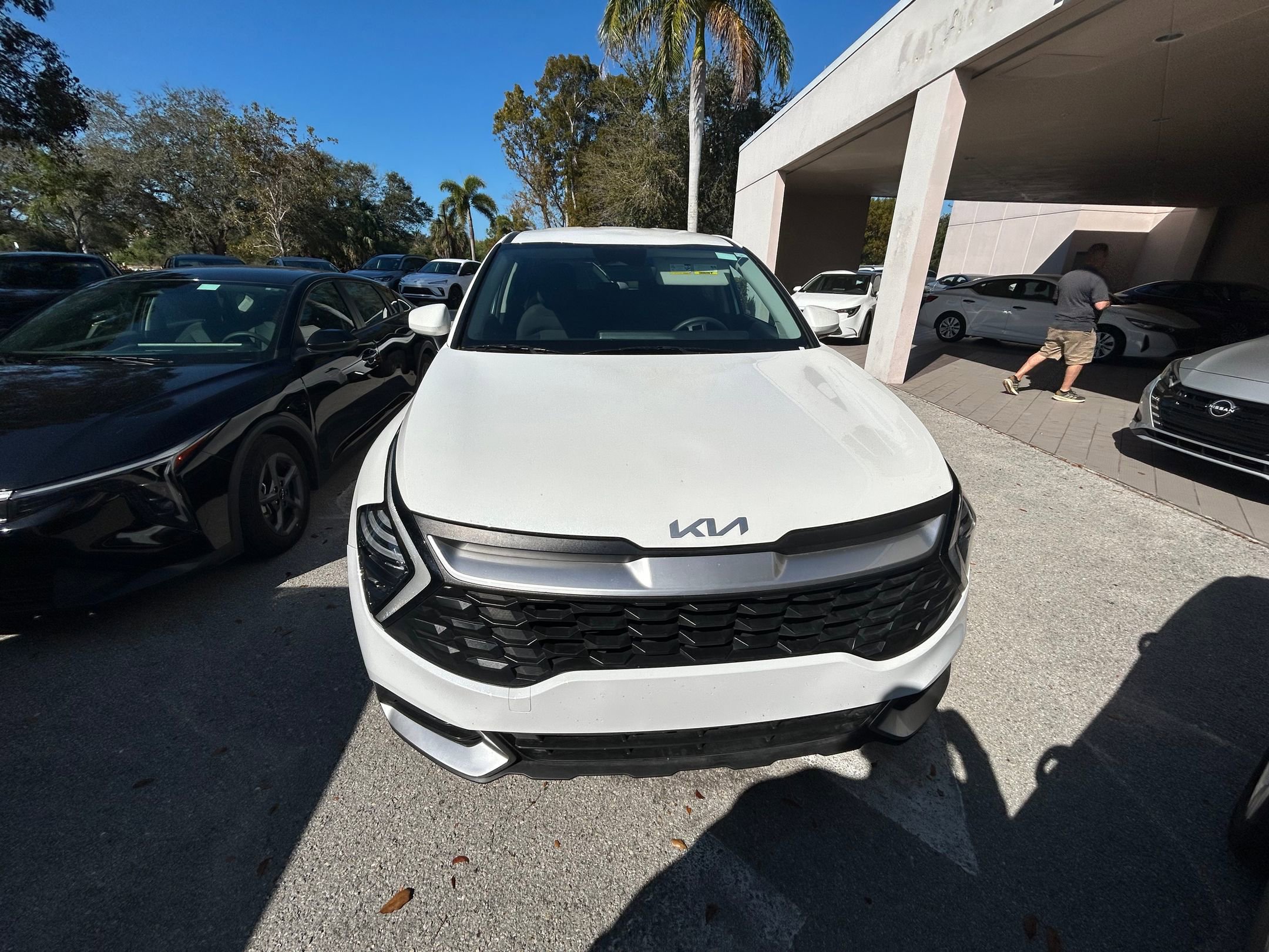 Thumbnail: 2025 Kia Sportage - 3