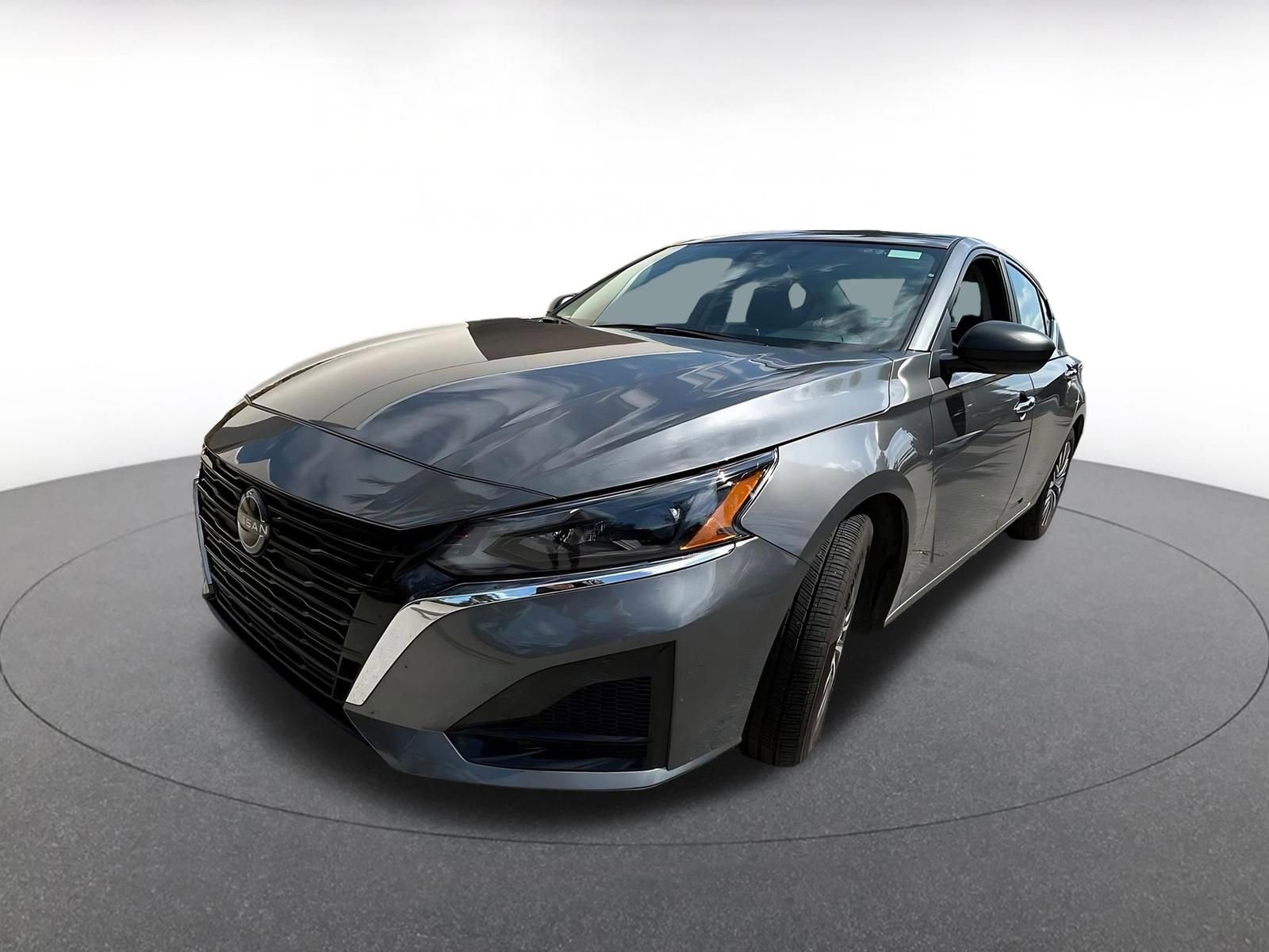 Thumbnail: 2025 Nissan Altima - 8