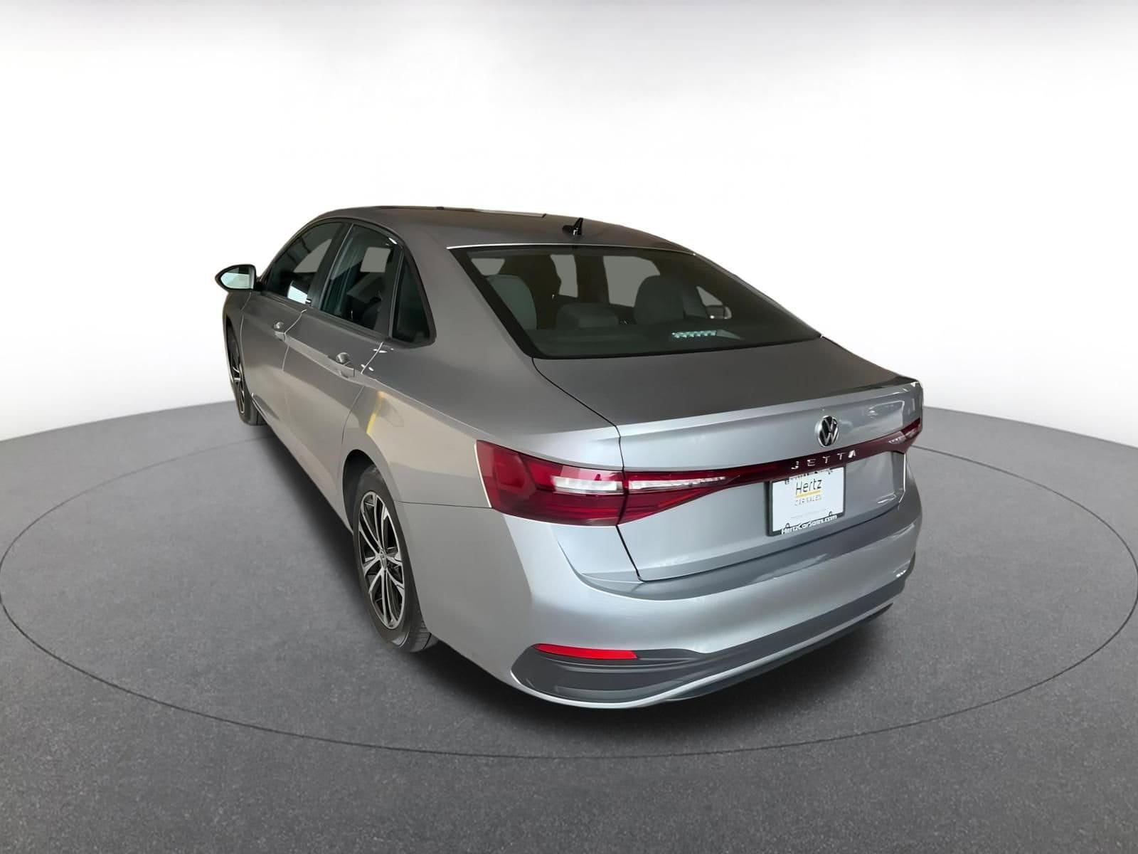 Thumbnail: 2025 Volkswagen Jetta - 11