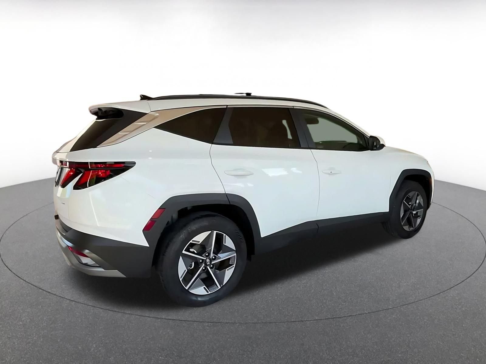Thumbnail: 2026 Hyundai Tucson - 13