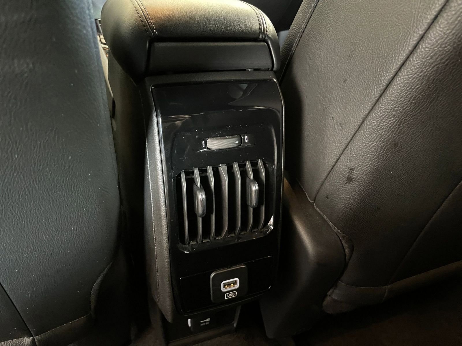 Thumbnail: 2025 Jeep Compass - 23