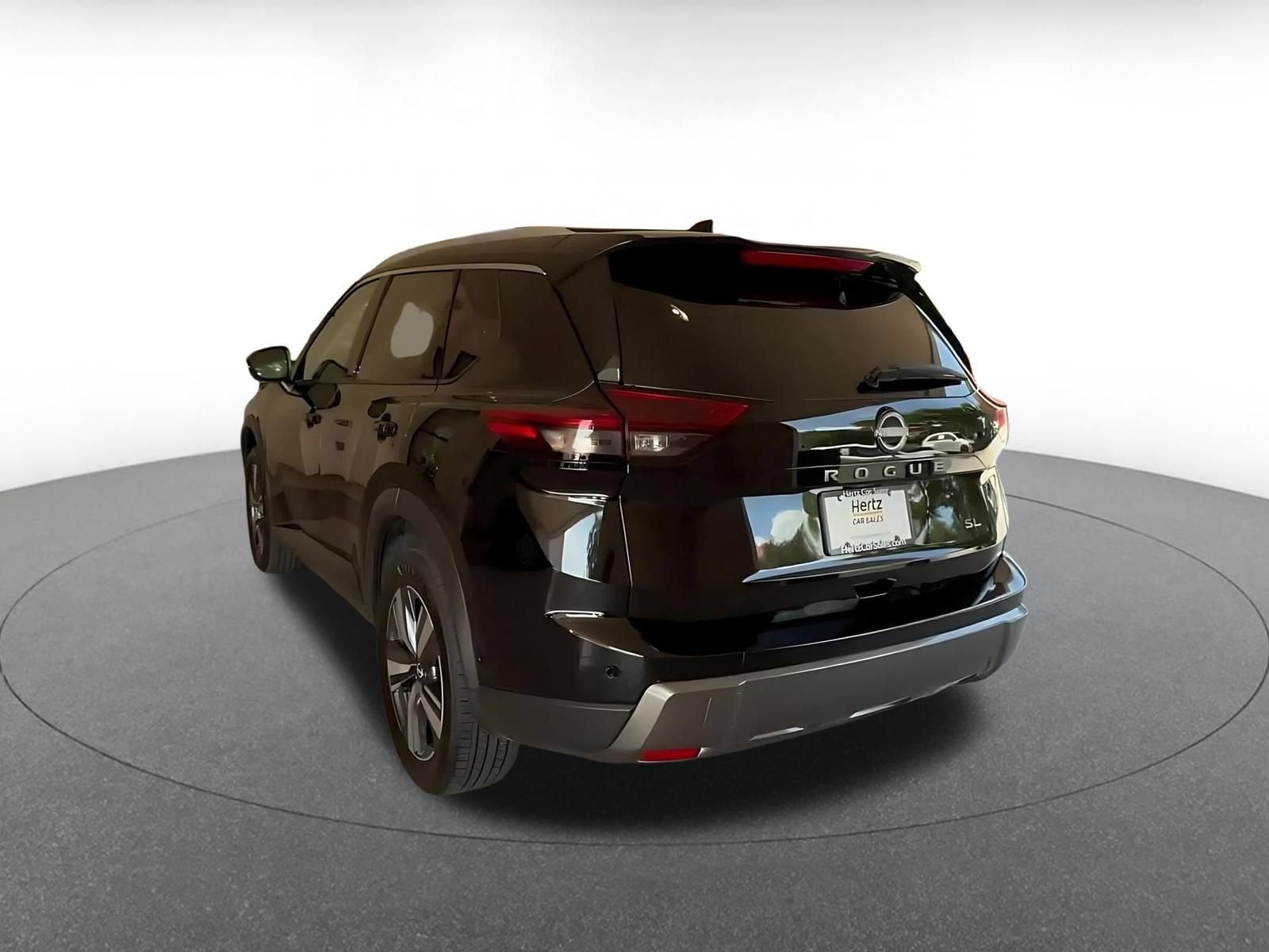 Thumbnail: 2026 Nissan Rogue - 11
