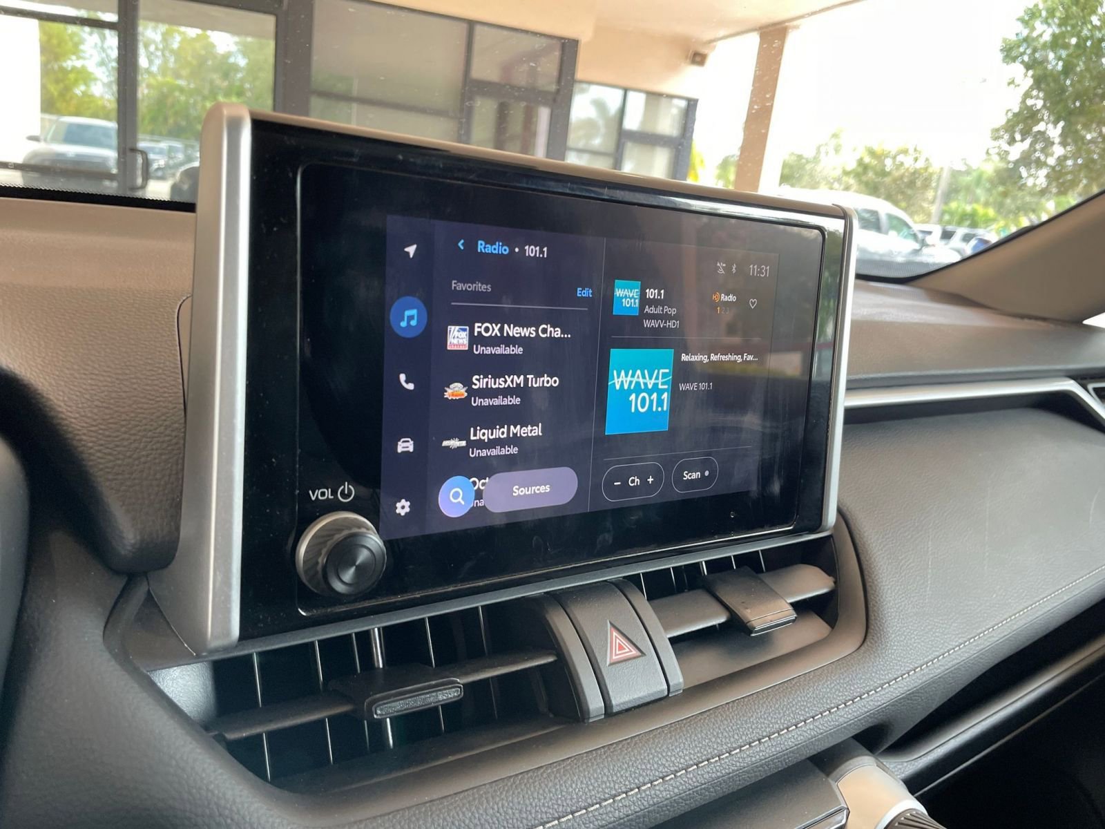 Thumbnail: 2025 Toyota RAV4 - 21