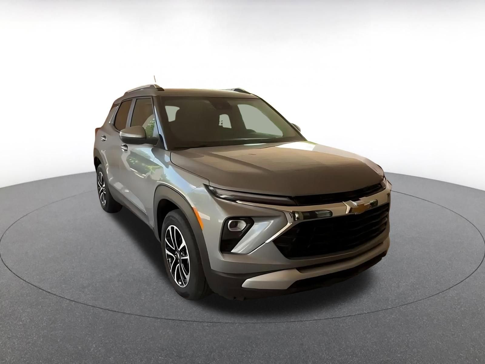 Thumbnail: 2025 Chevrolet TrailBlazer - 3