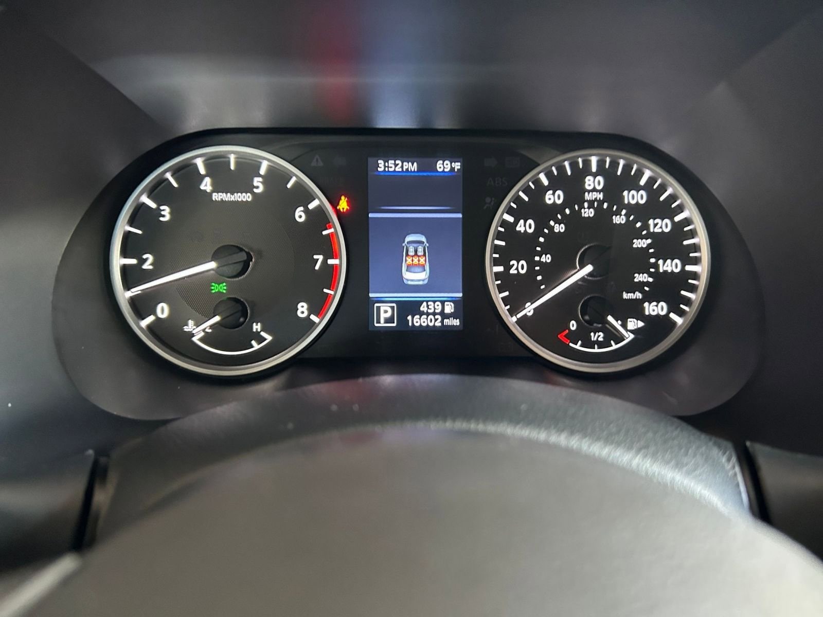 Thumbnail: 2025 Nissan Sentra - 34