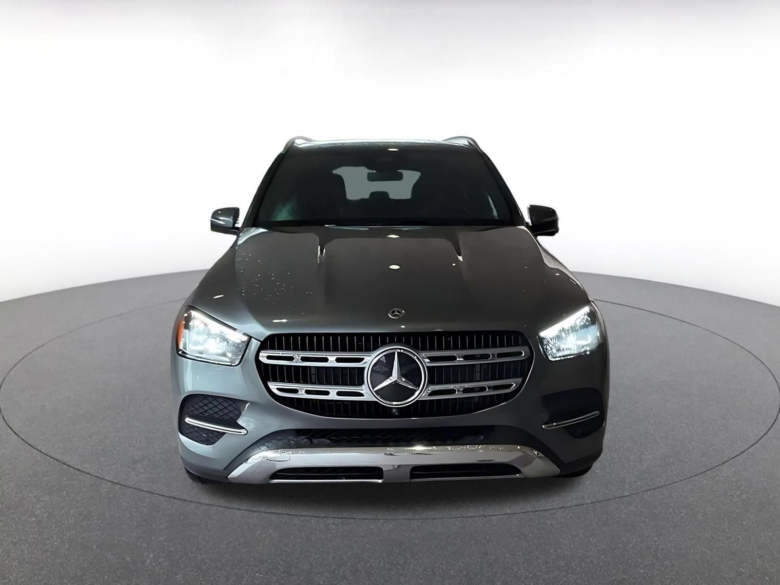 Thumbnail: 2026 Mercedes-Benz GLE - 4