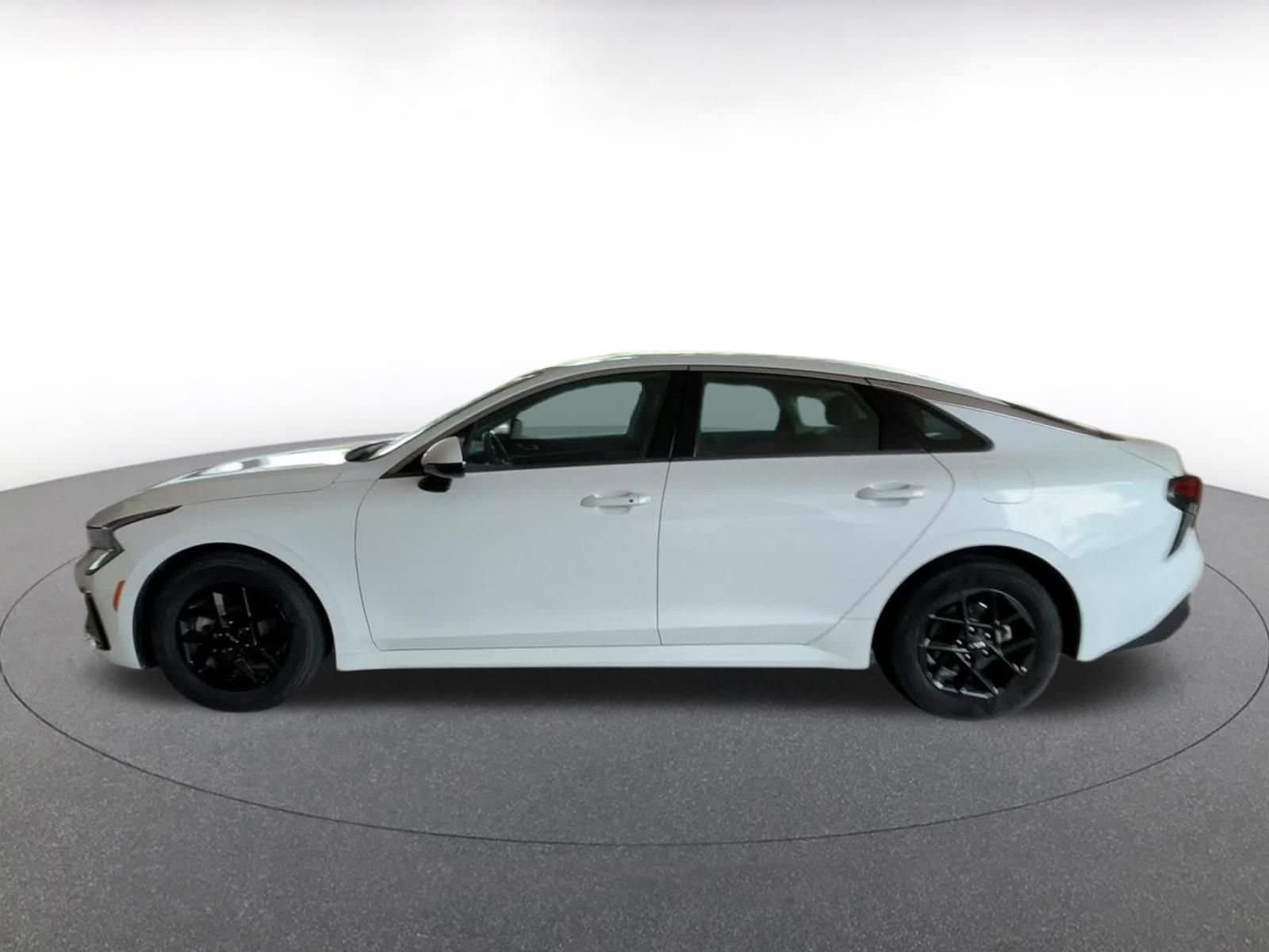 Thumbnail: 2025 Kia K5 - 9