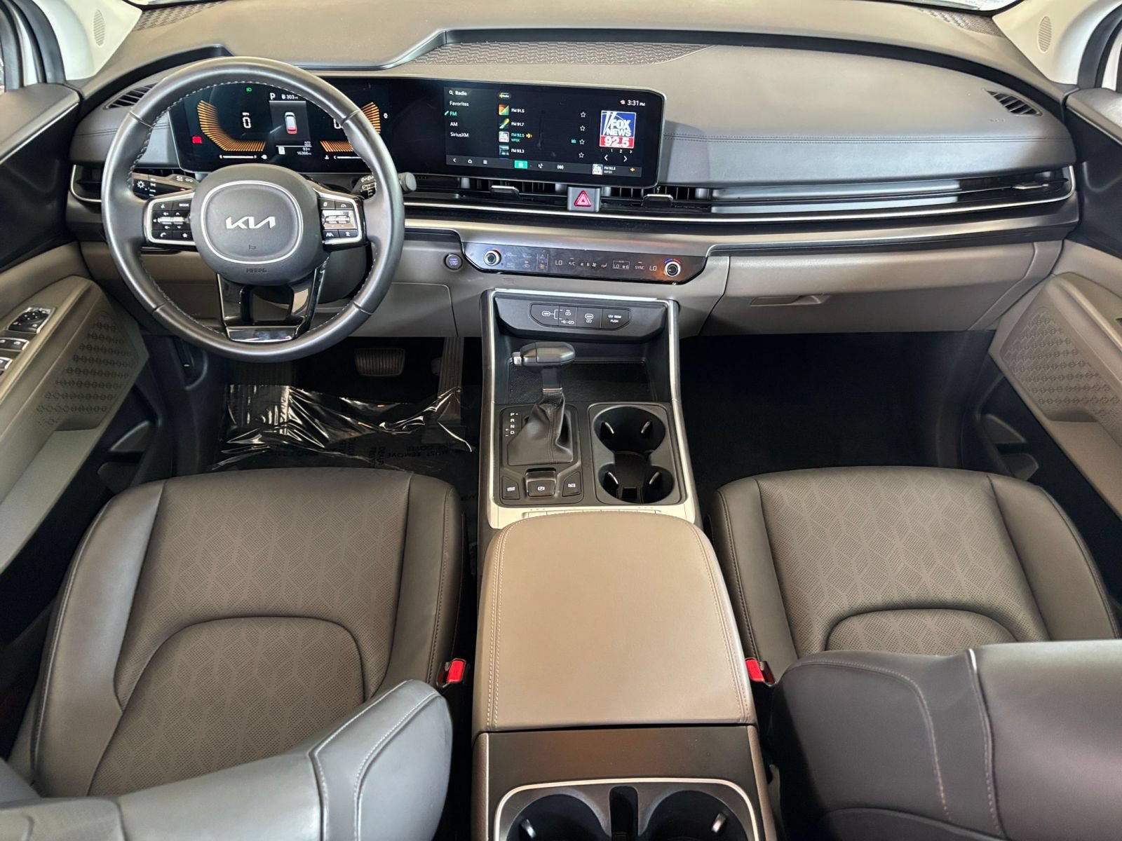 Thumbnail: 2026 Kia Carnival - 35