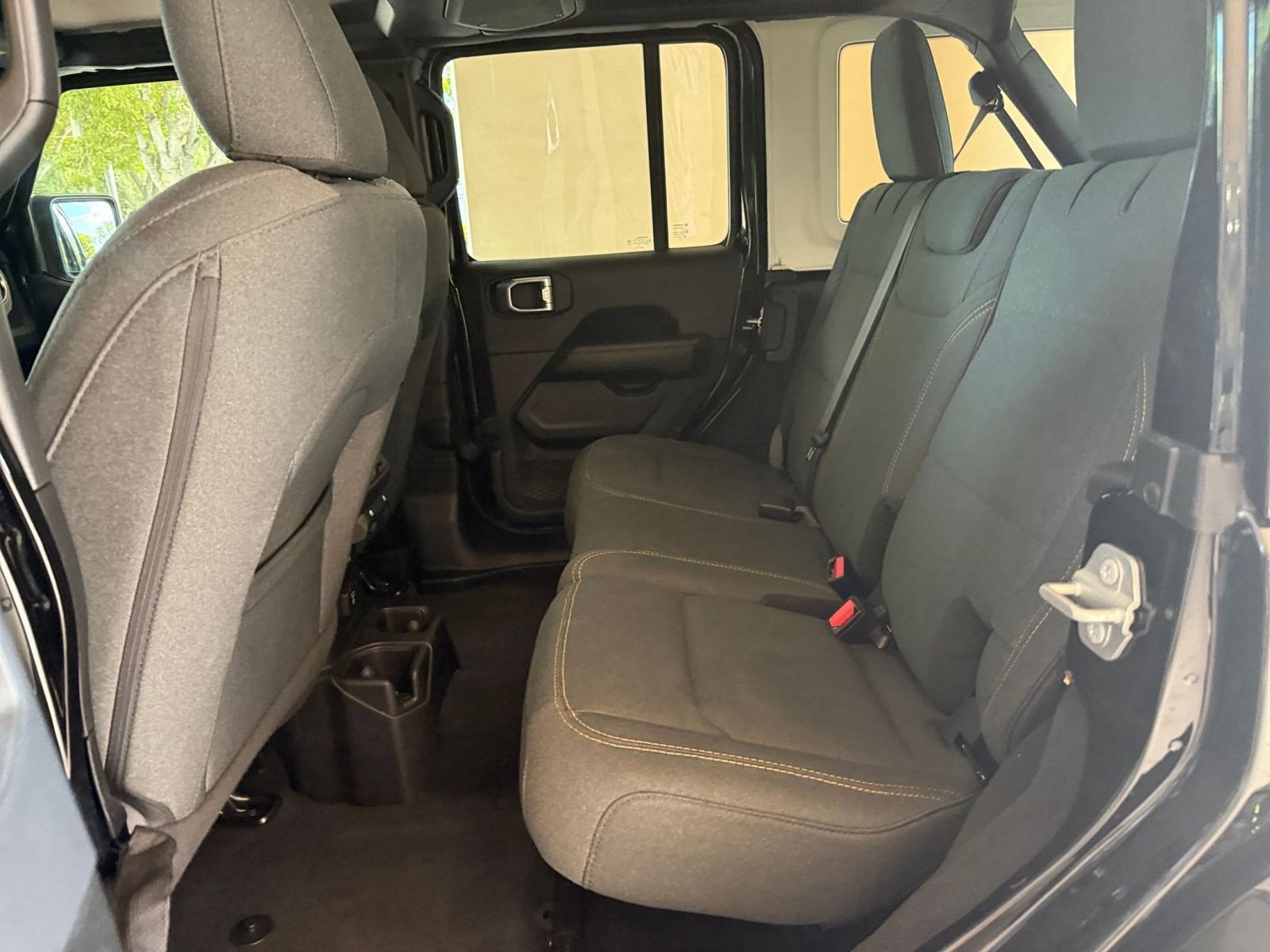 Thumbnail: 2025 Jeep Wrangler - 20