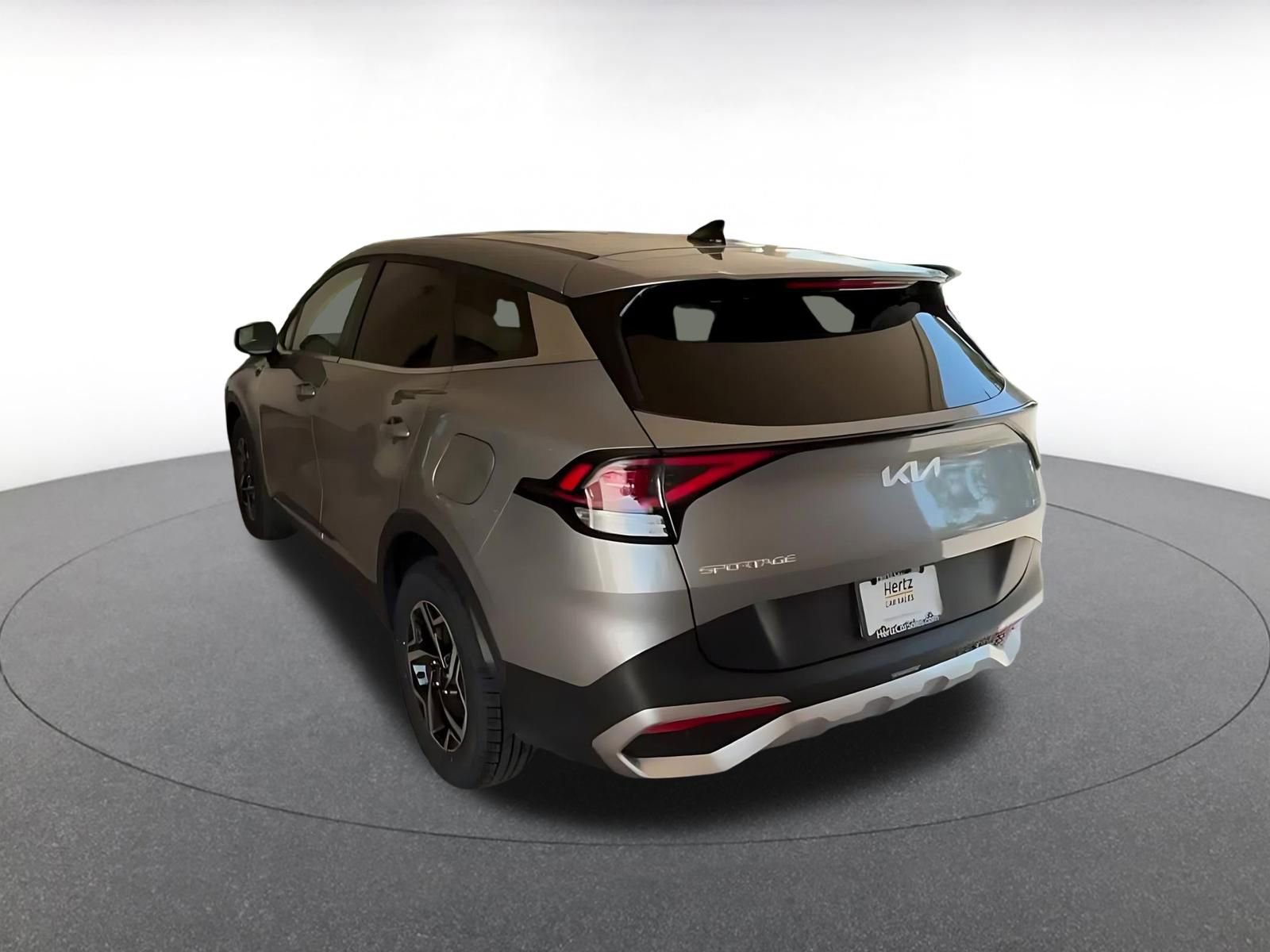 Thumbnail: 2024 Kia Sportage - 11