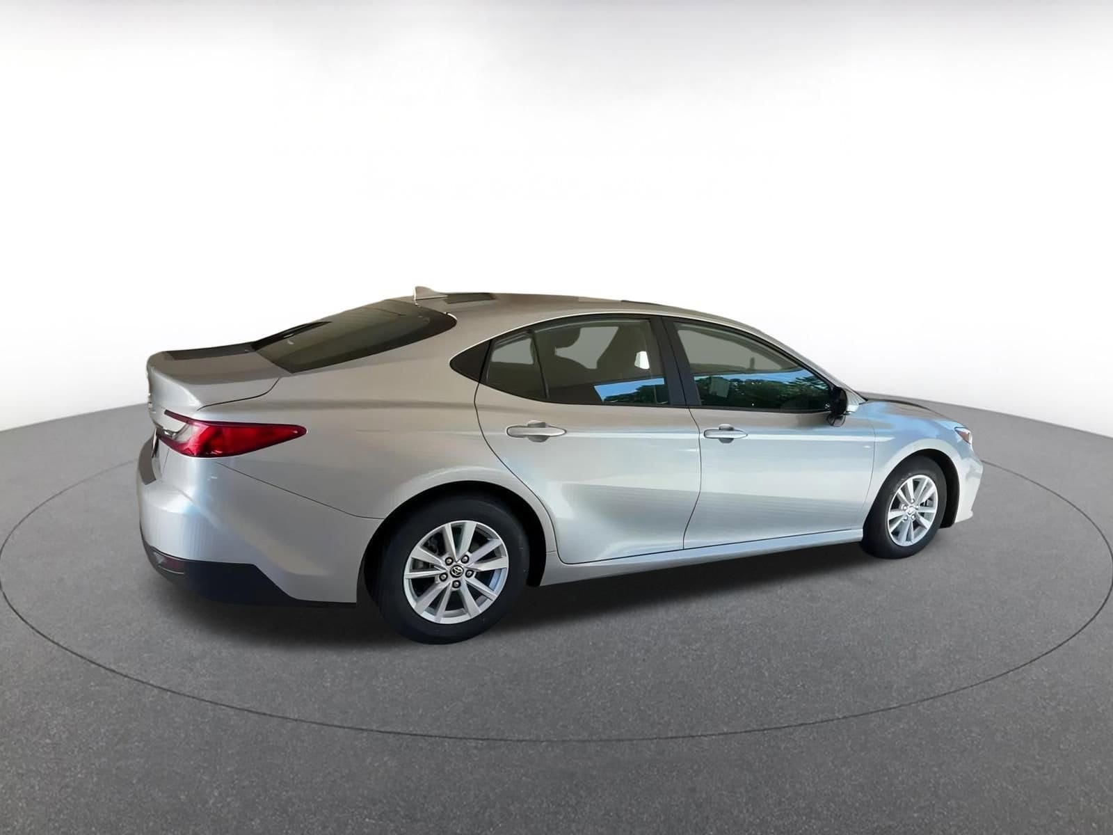 Thumbnail: 2025 Toyota Camry - 15