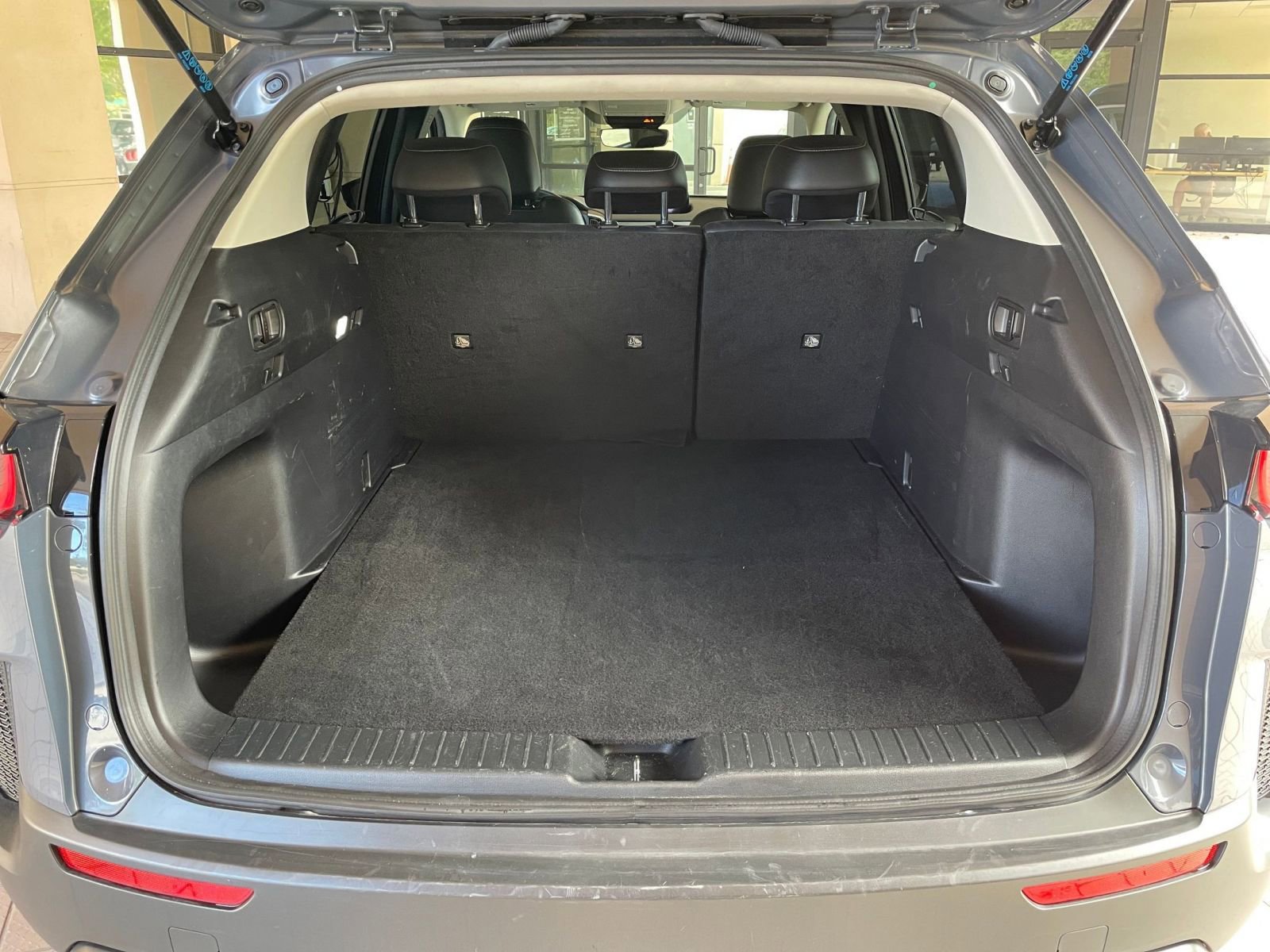 Thumbnail: 2025 Mazda CX-50 - 30