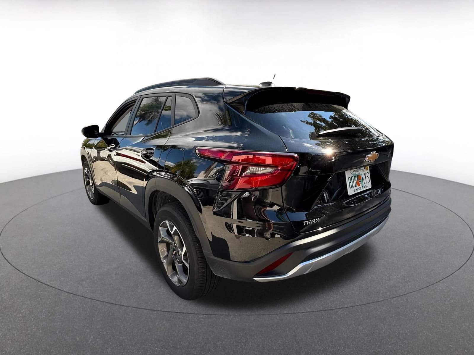 Thumbnail: 2025 Chevrolet Trax - 14