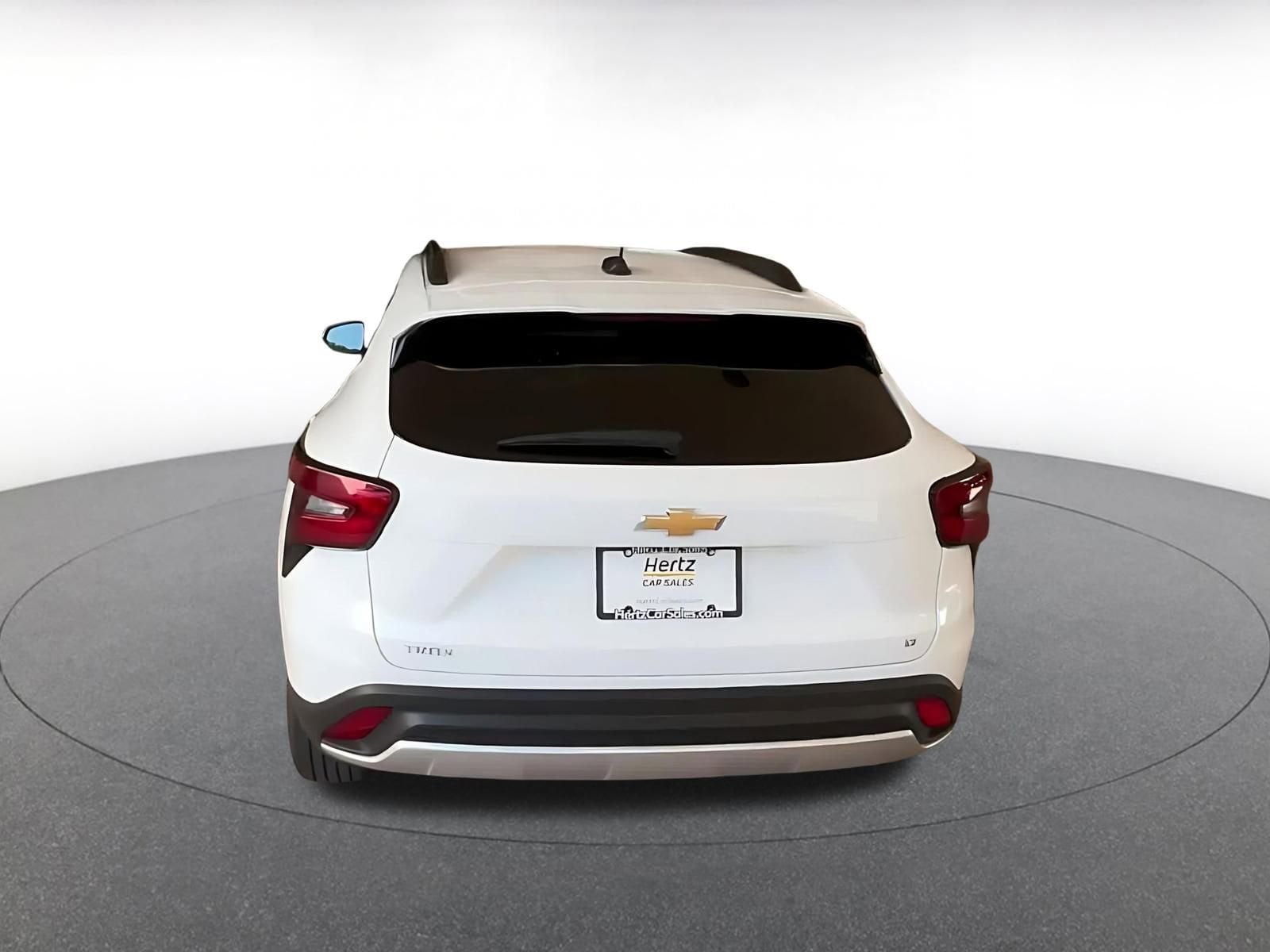 Thumbnail: 2025 Chevrolet Trax - 12