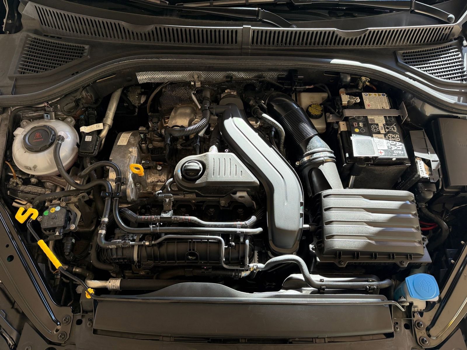 Thumbnail: 2025 Volkswagen Jetta - 28