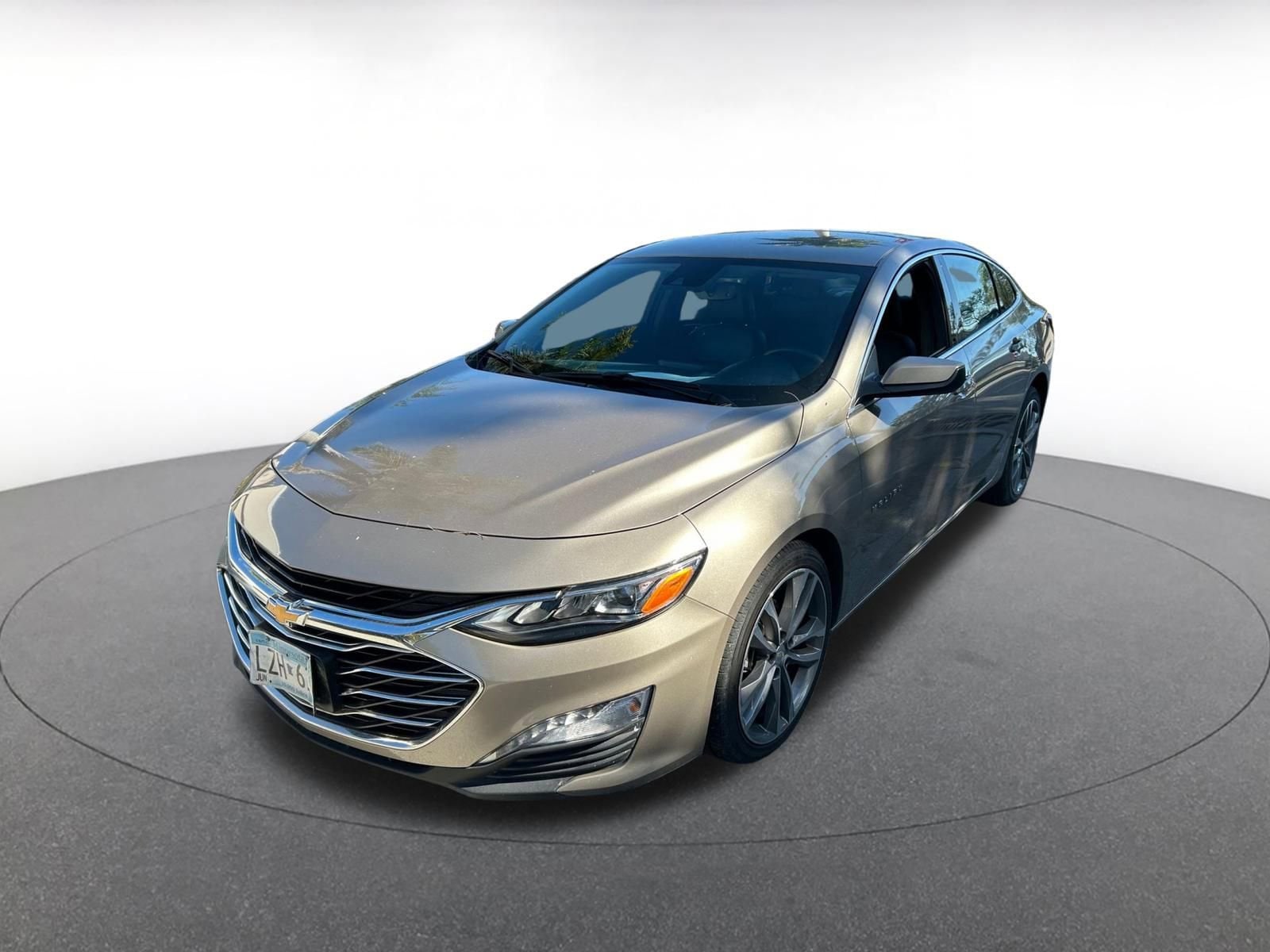 Thumbnail: 2024 Chevrolet Malibu - 4