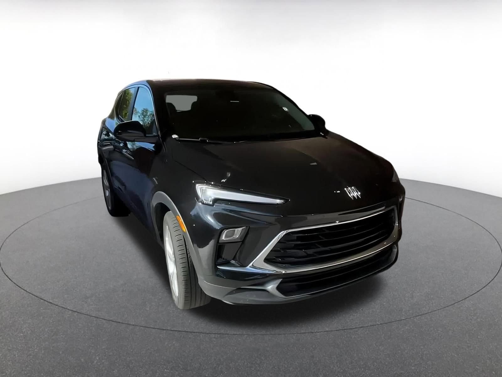 Thumbnail: 2025 Buick Encore GX - 3