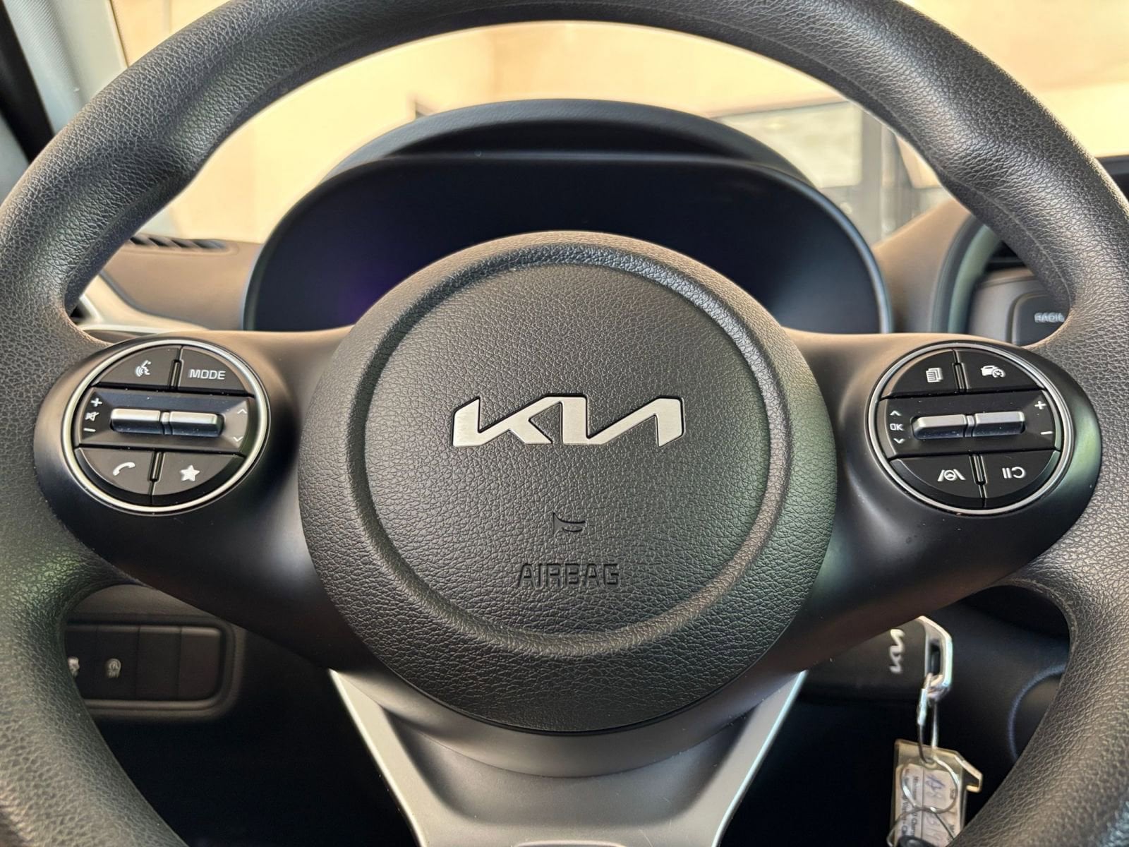 Thumbnail: 2025 Kia Soul - 25