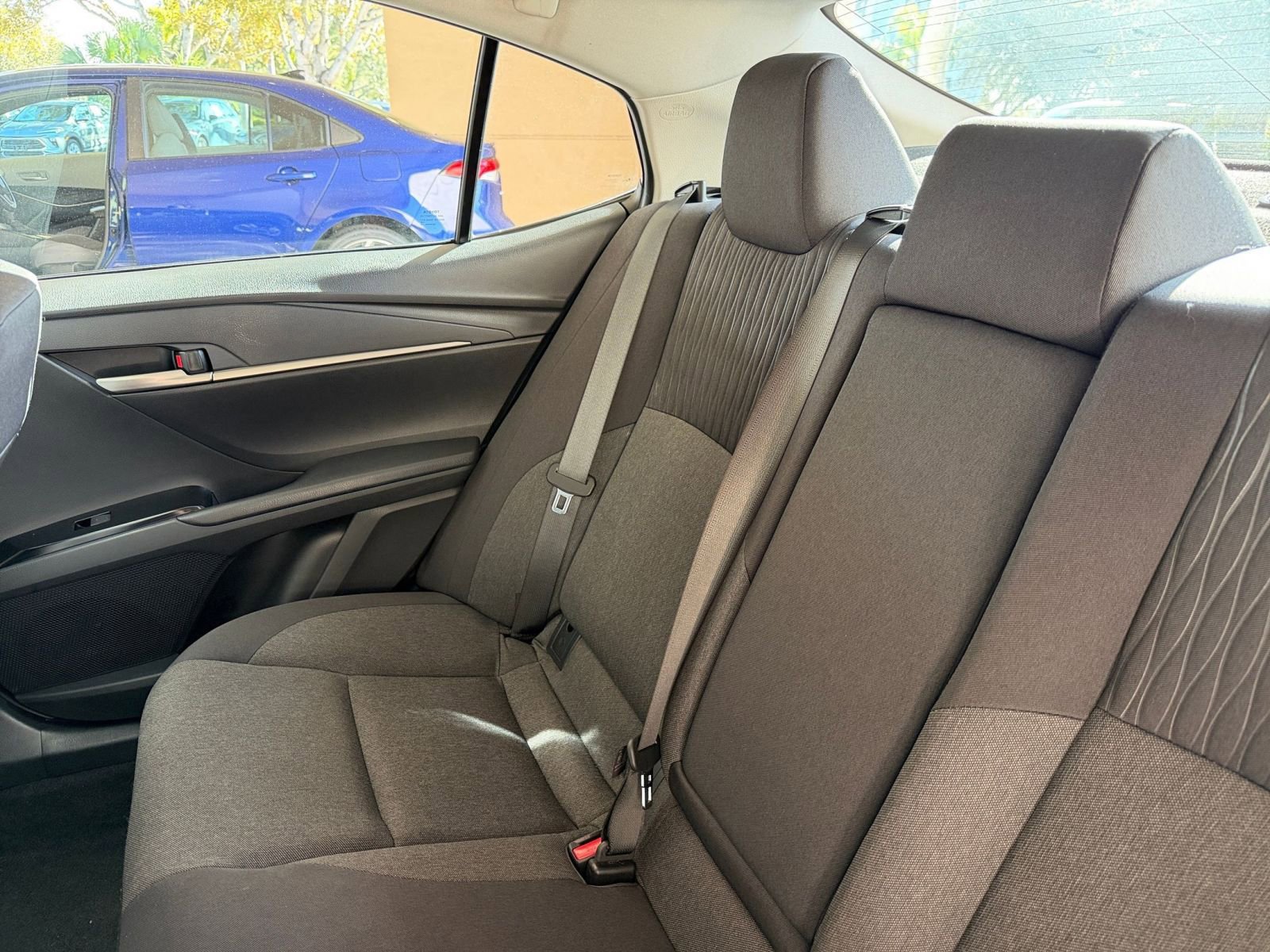 Thumbnail: 2025 Toyota Camry - 33