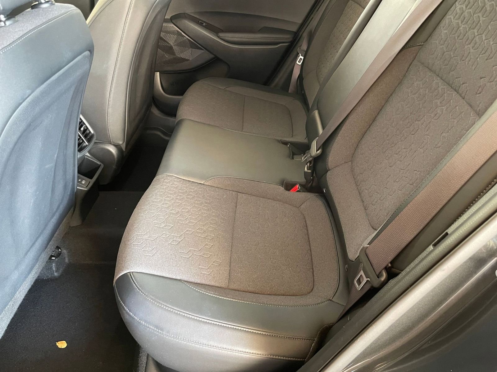 Thumbnail: 2025 Kia Seltos - 27