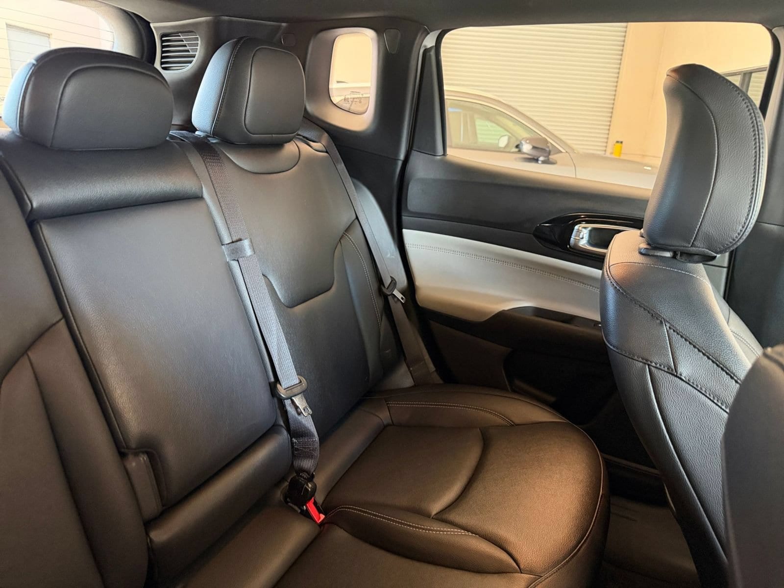 Thumbnail: 2025 Jeep Compass - 32