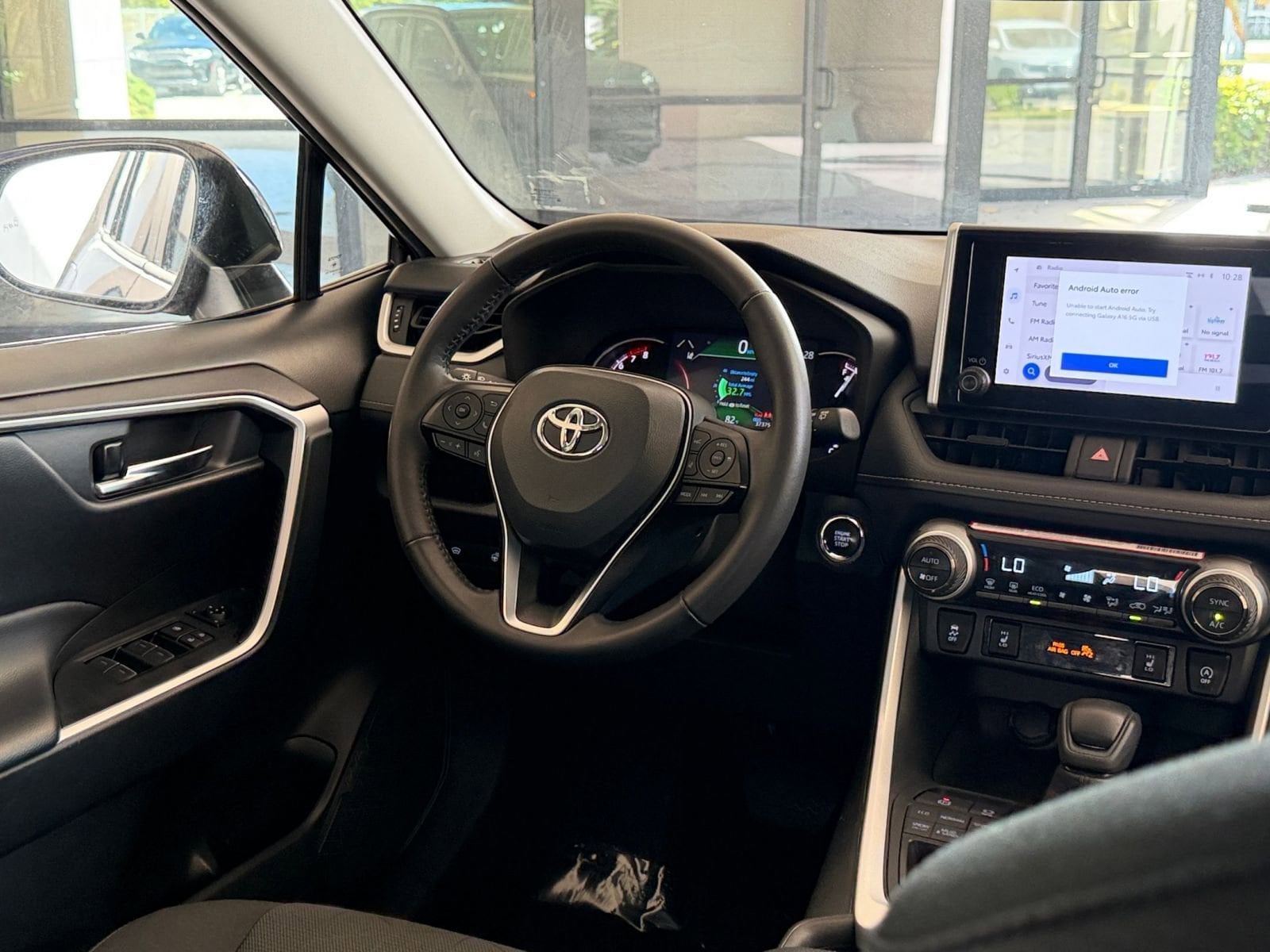 Thumbnail: 2024 Toyota RAV4 - 28