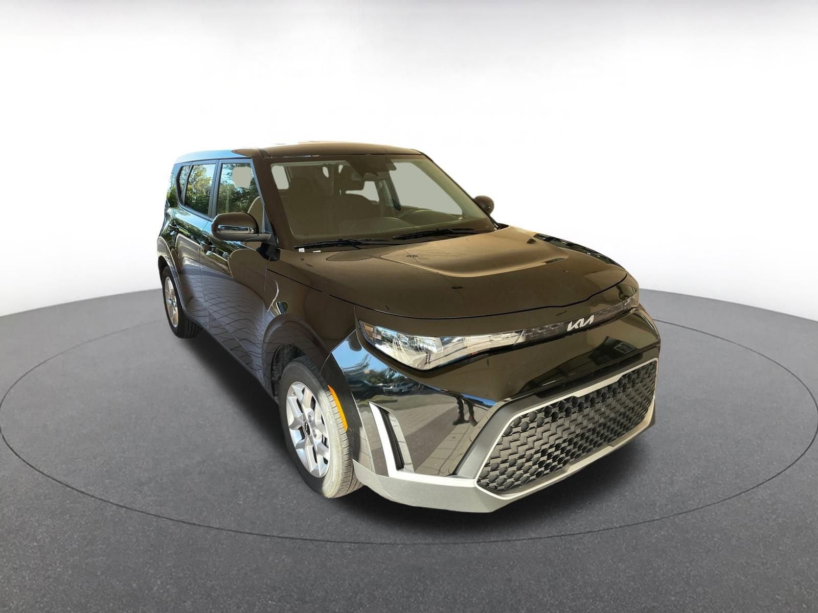 Thumbnail: 2025 Kia Soul - 1