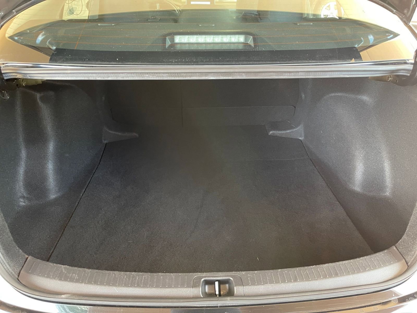 Thumbnail: 2025 Toyota Corolla - 29