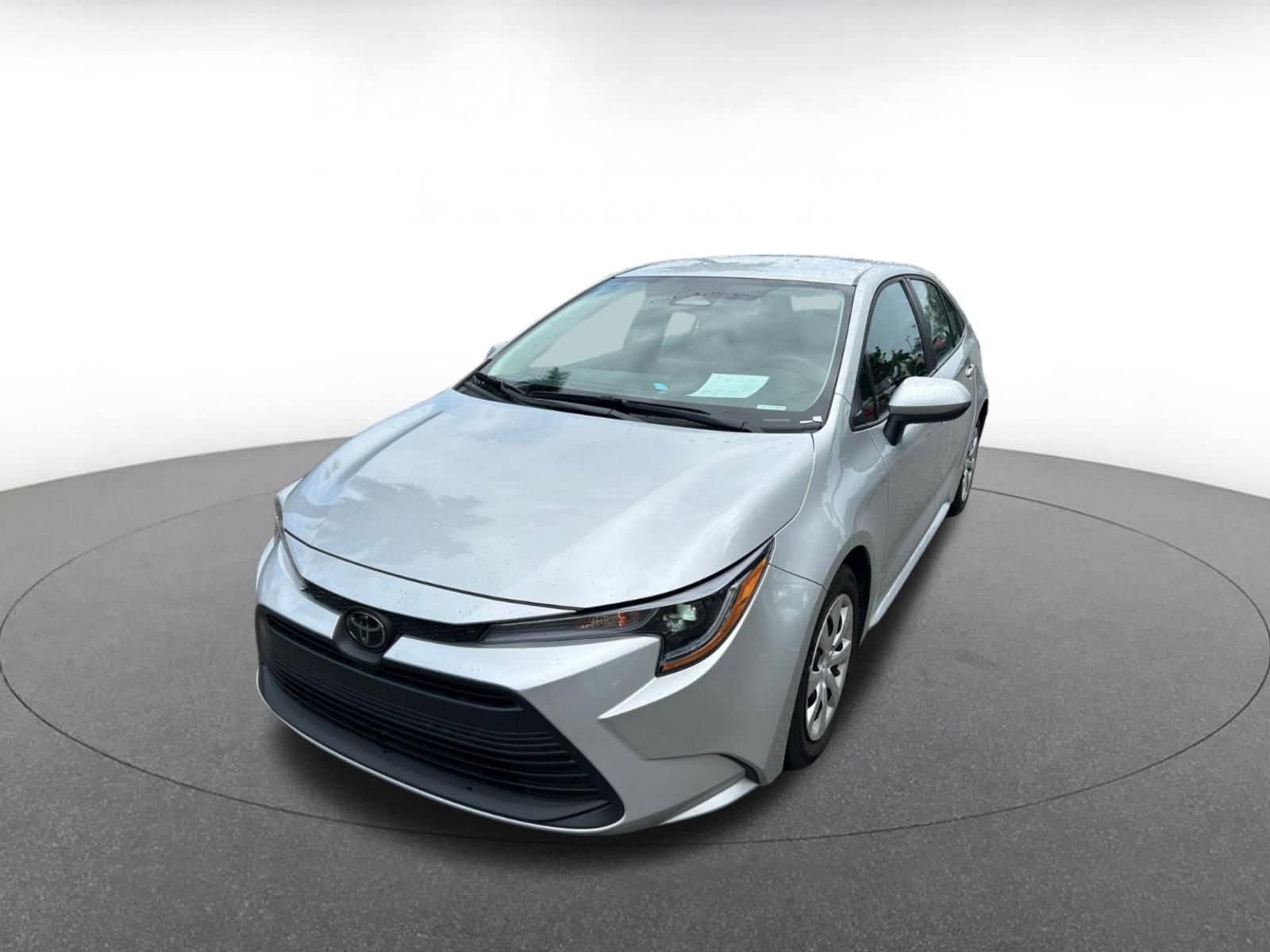 Thumbnail: 2025 Toyota Corolla - 4