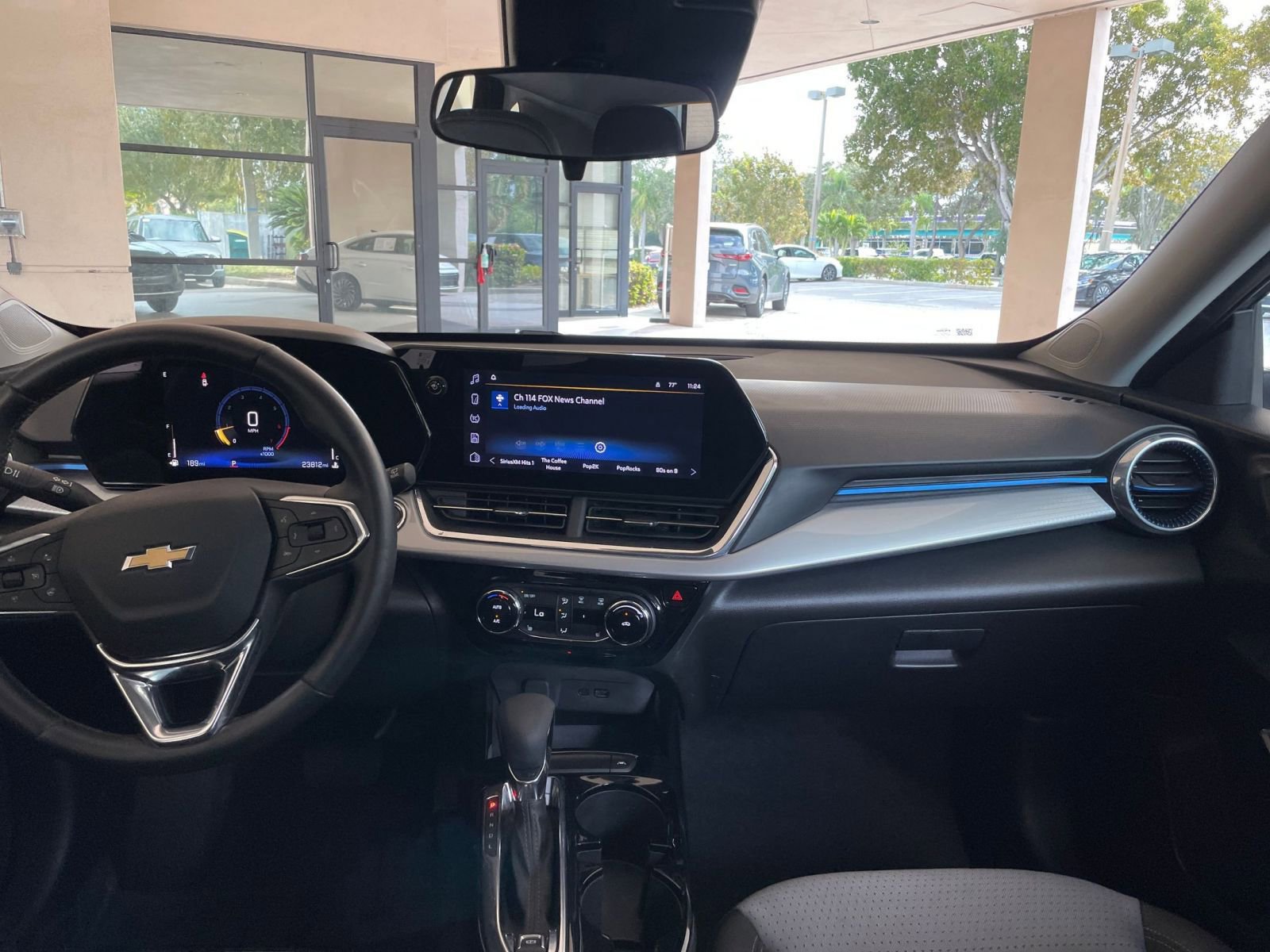 Thumbnail: 2025 Chevrolet Trax - 28