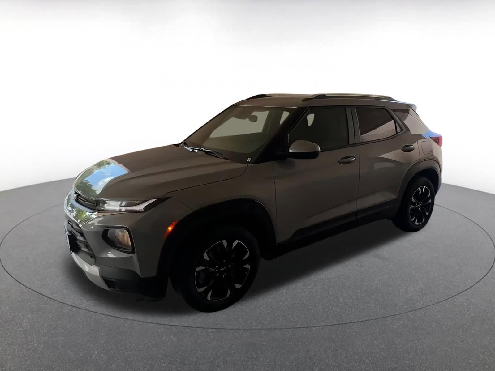 Thumbnail: 2023 Chevrolet TrailBlazer - 4