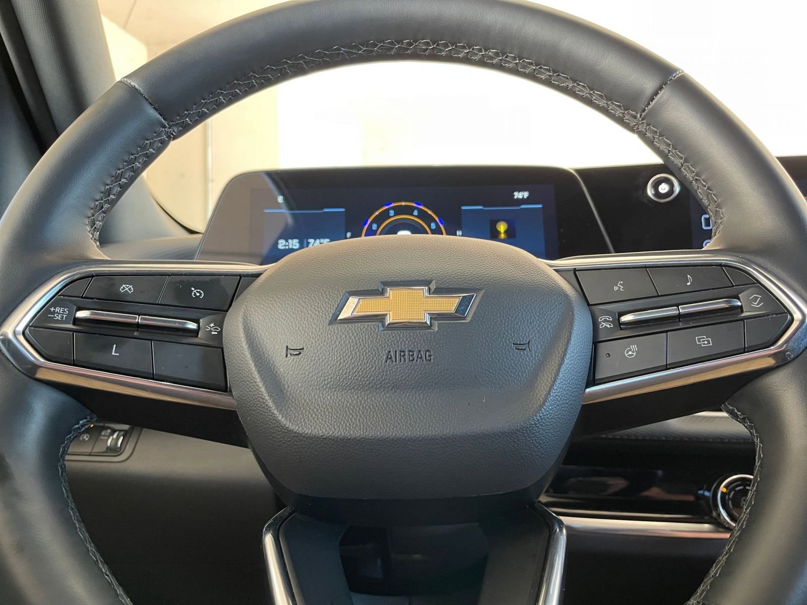 Thumbnail: 2025 Chevrolet Equinox - 28