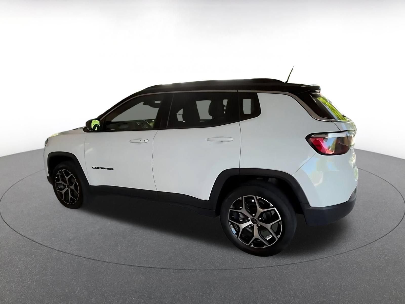 Thumbnail: 2025 Jeep Compass - 10