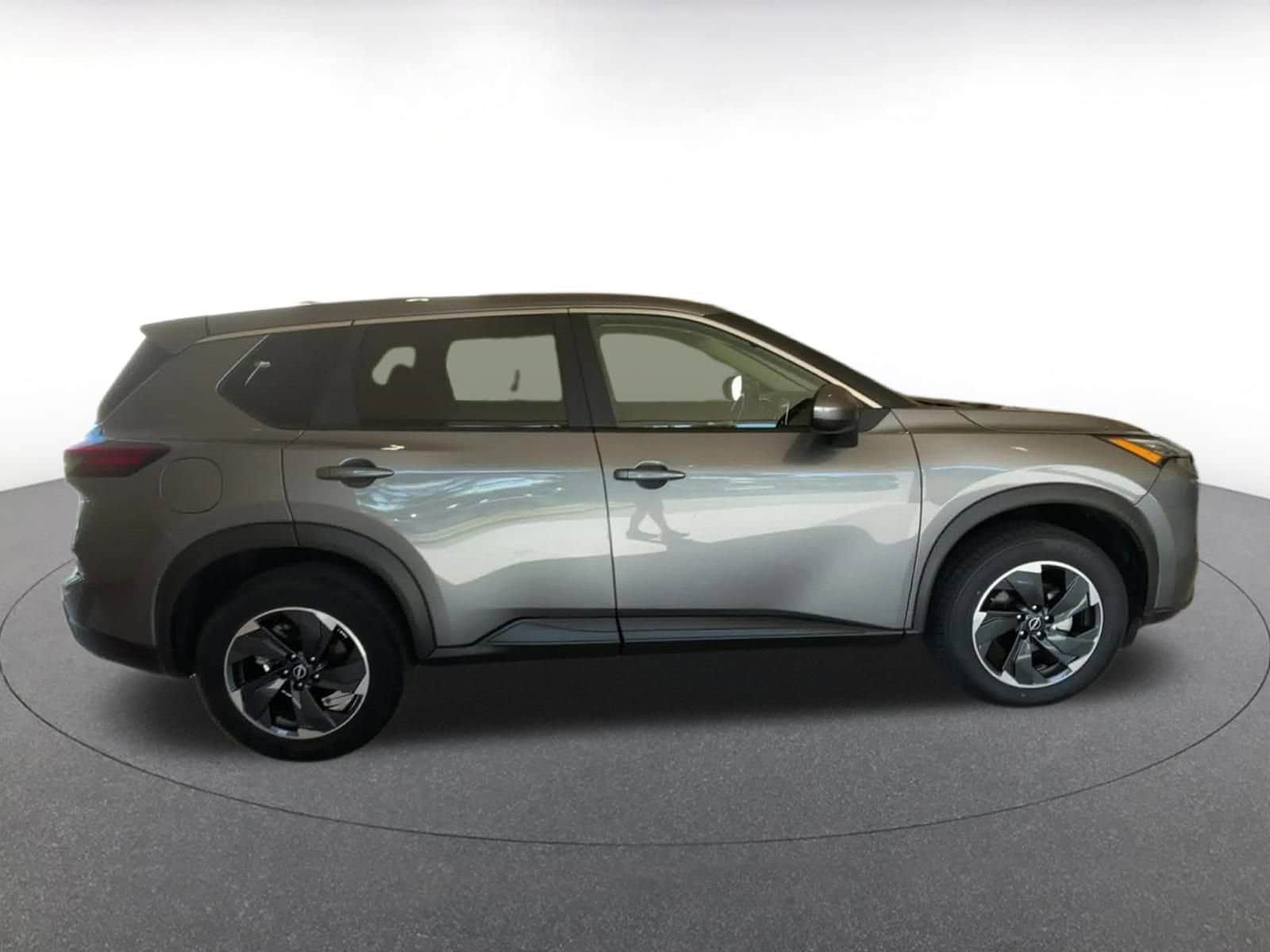Thumbnail: 2025 Nissan Rogue - 16