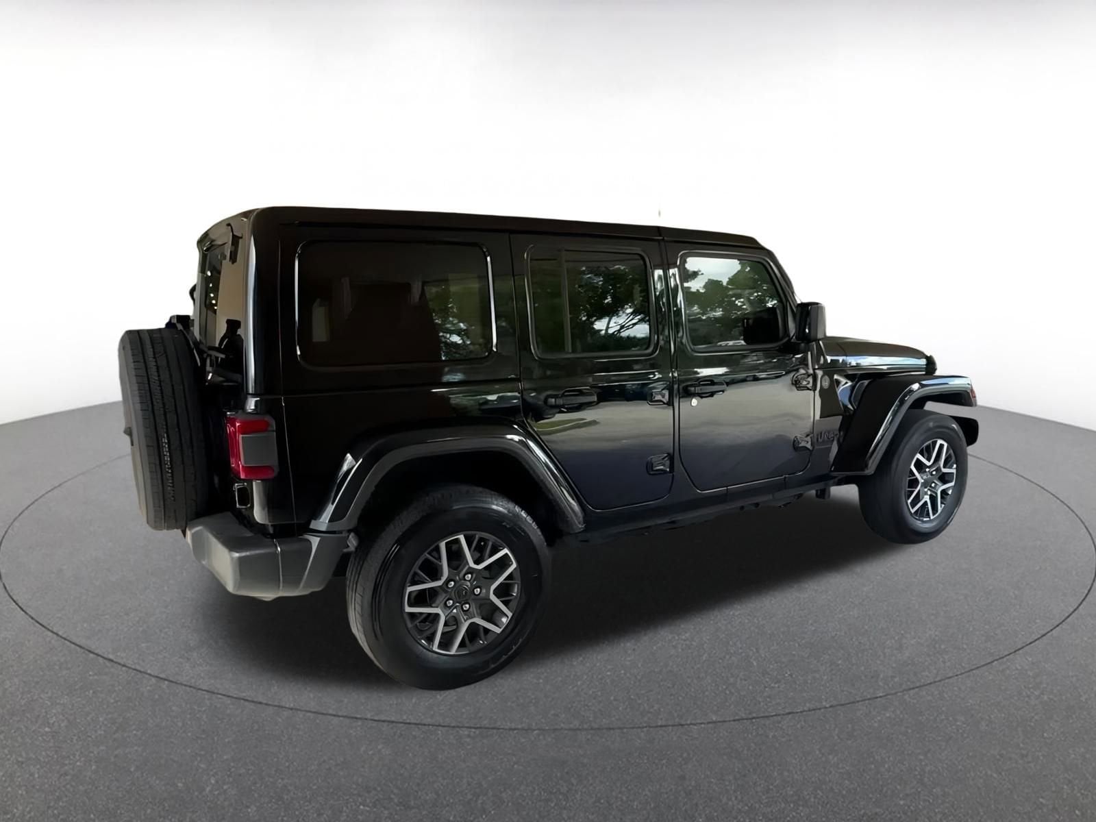 Thumbnail: 2025 Jeep Wrangler - 9