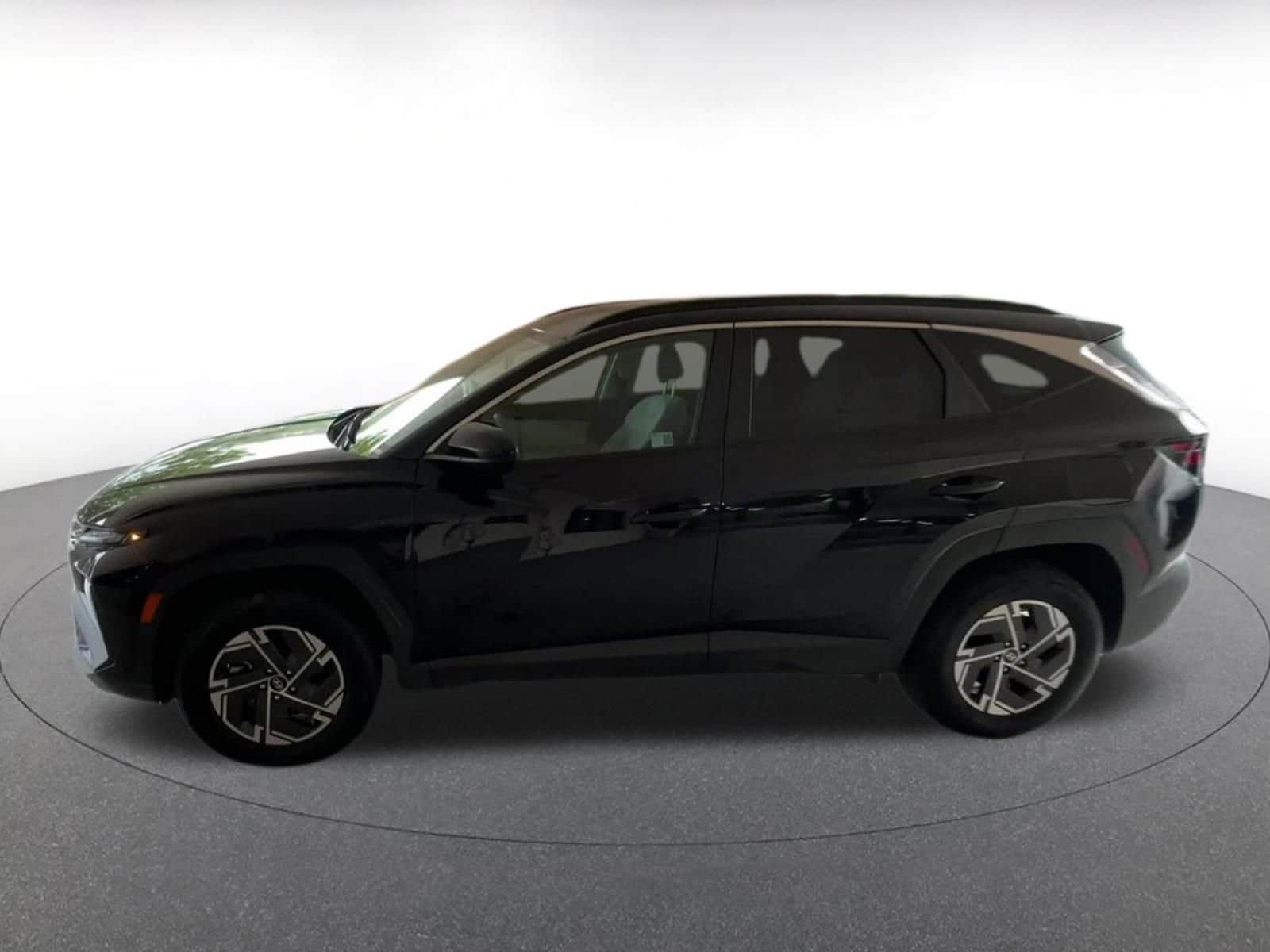 Thumbnail: 2025 Hyundai Tucson - 9