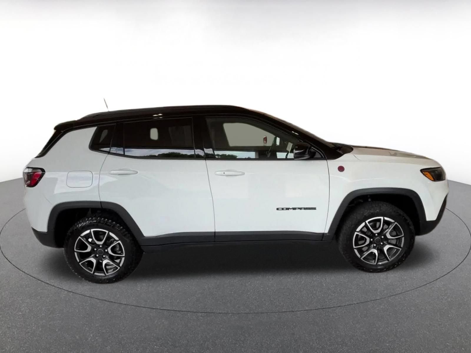 Thumbnail: 2025 Jeep Compass - 16