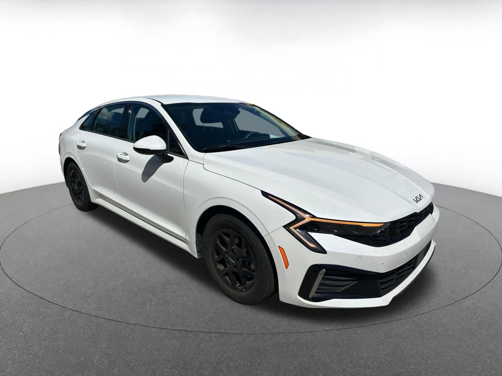 Thumbnail: 2025 Kia K5 - 2