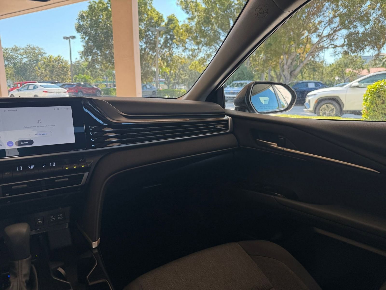 Thumbnail: 2025 Toyota Camry - 29