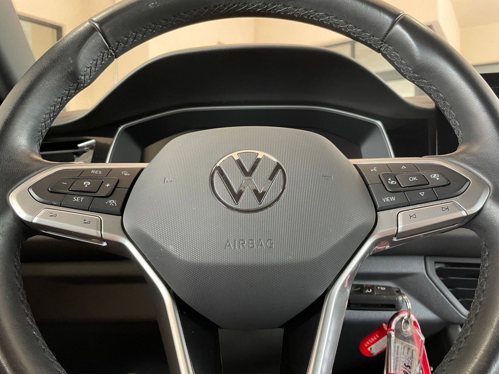 Thumbnail: 2025 Volkswagen Jetta - 25