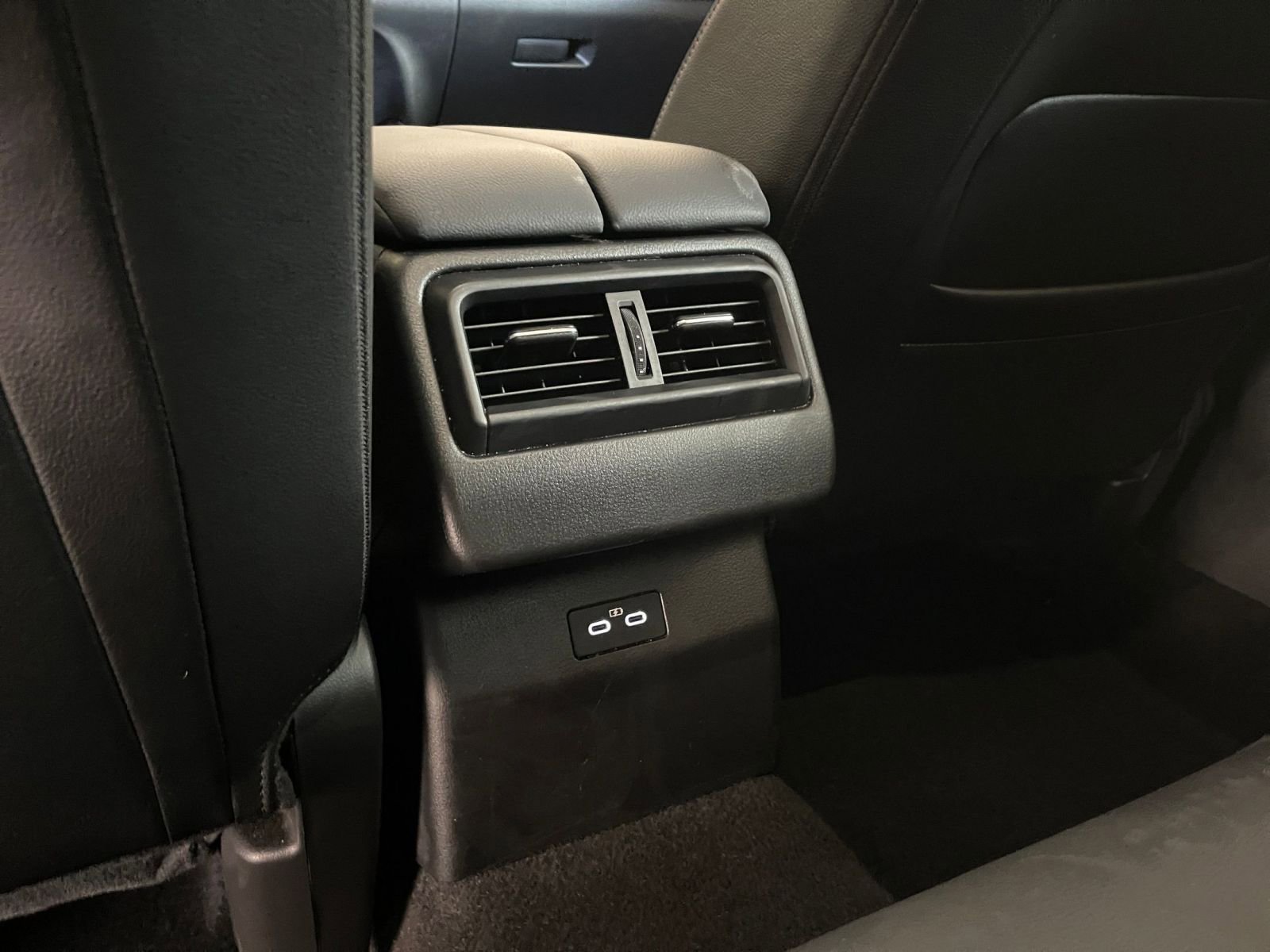 Thumbnail: 2025 Mazda CX-50 - 23