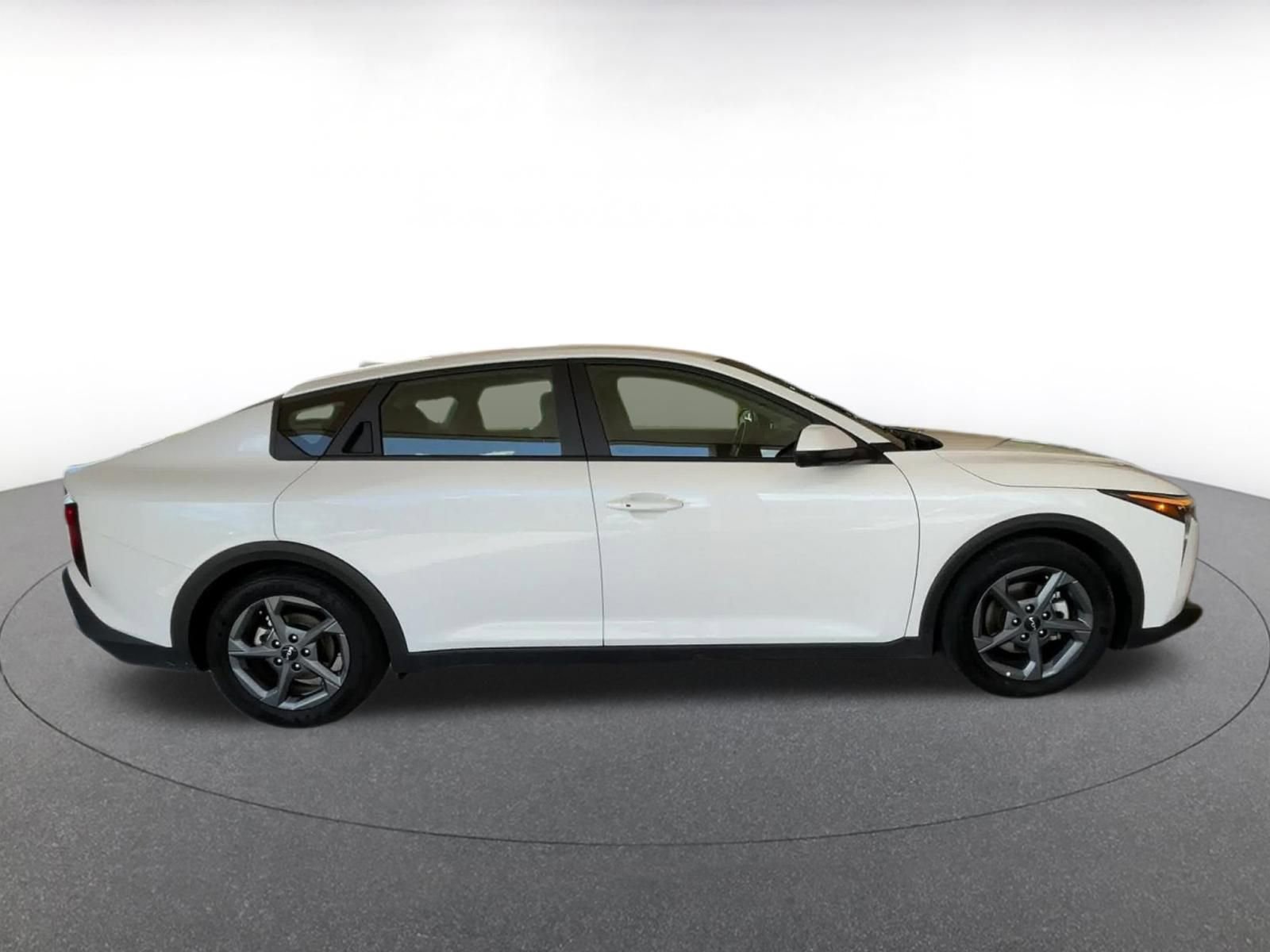 Thumbnail: 2025 Kia K4 - 16